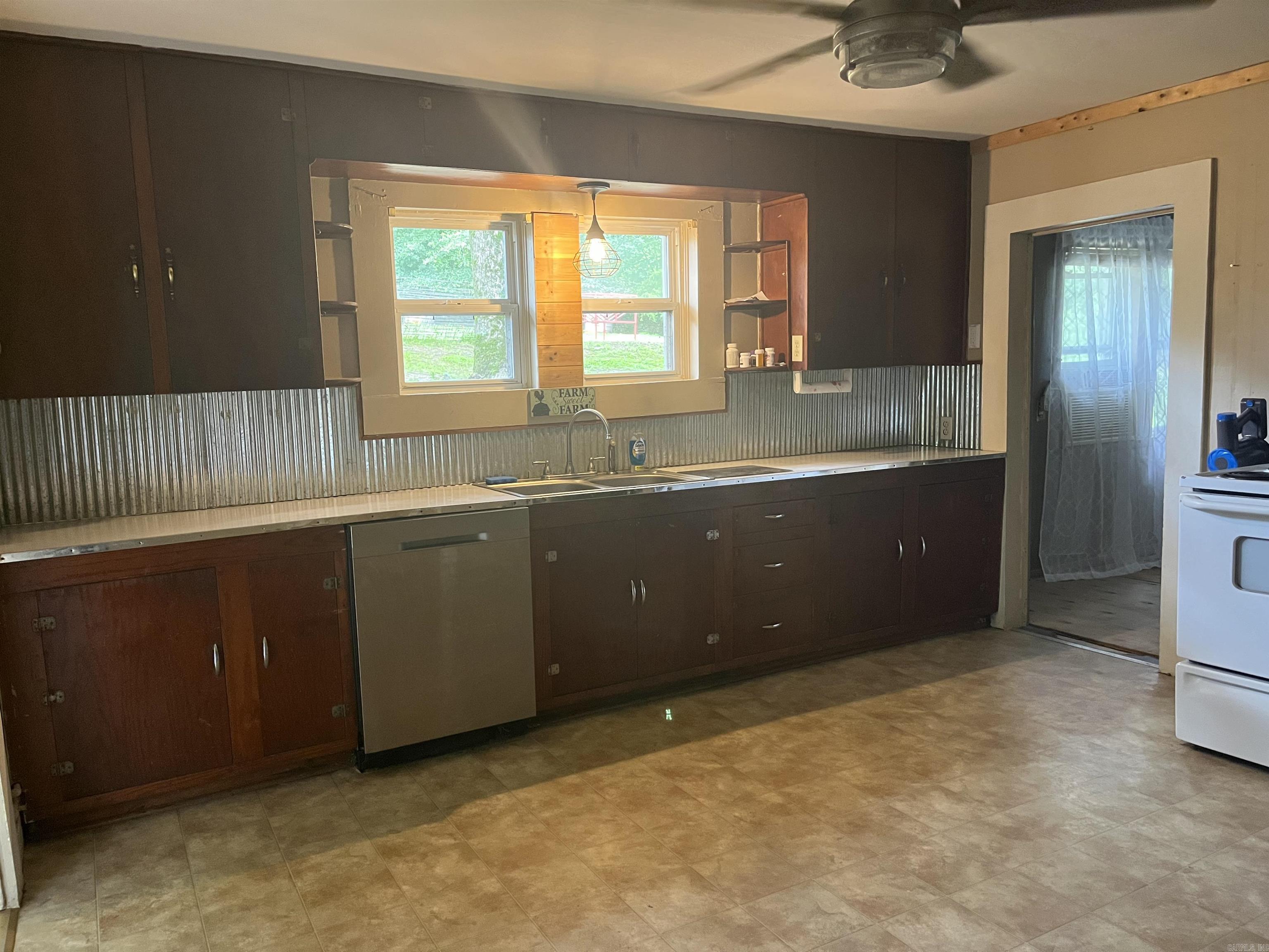 4602 Highway 8  Glenwood, AR