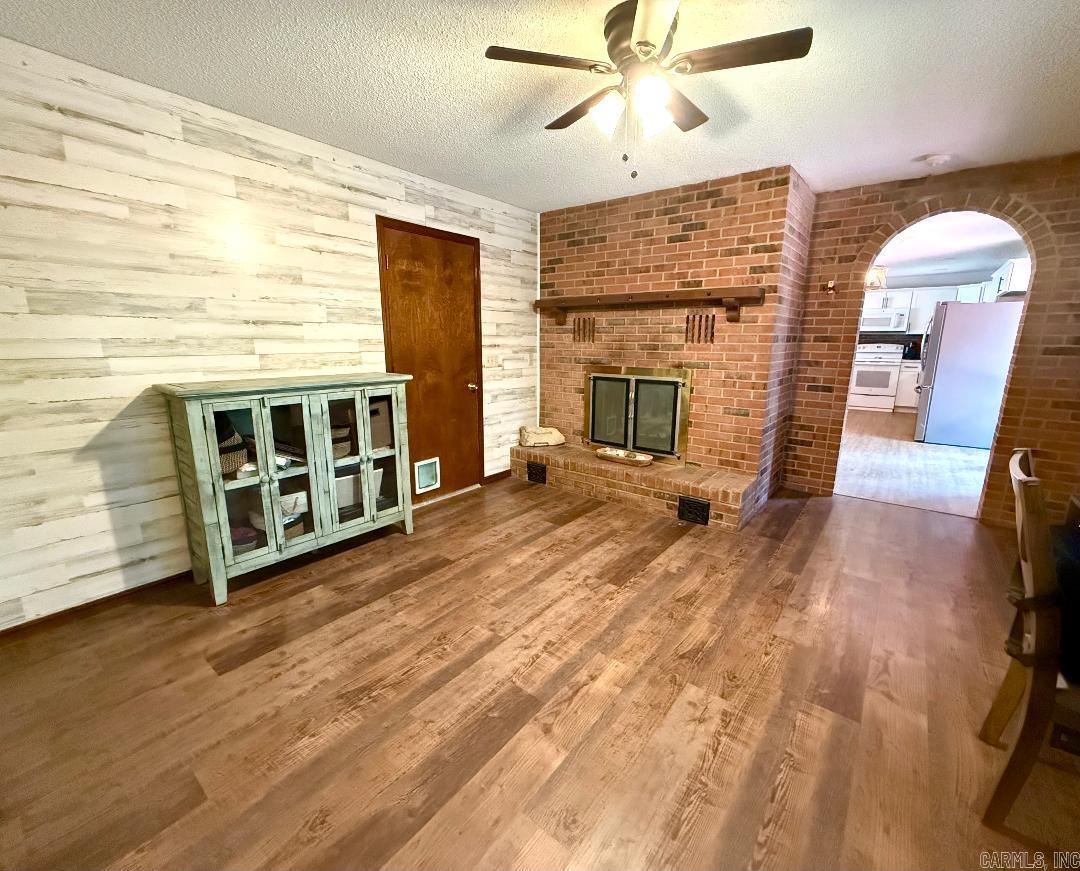 1711 Lonoke Road  Mountain Home, AR