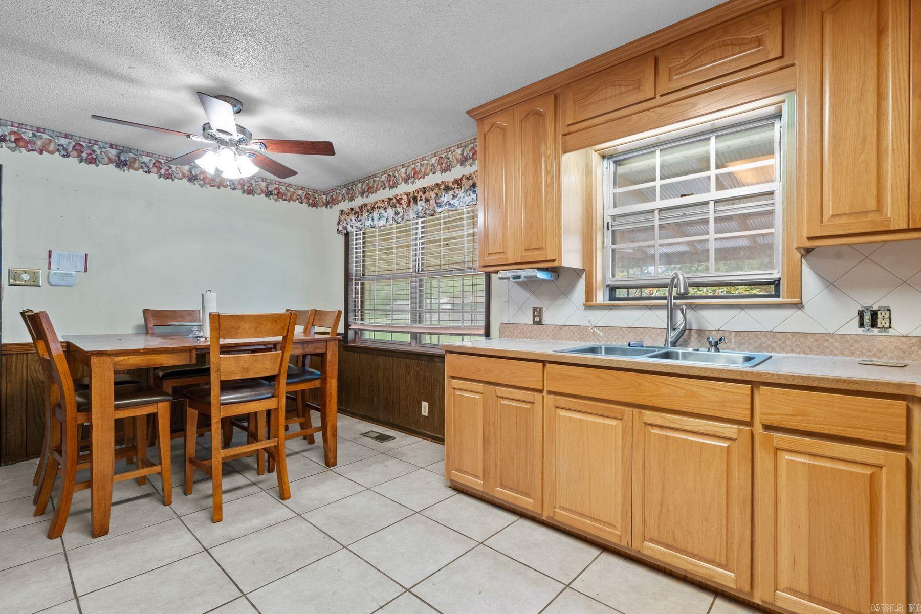 747 Clearcreek Road  Mountain Pine, AR