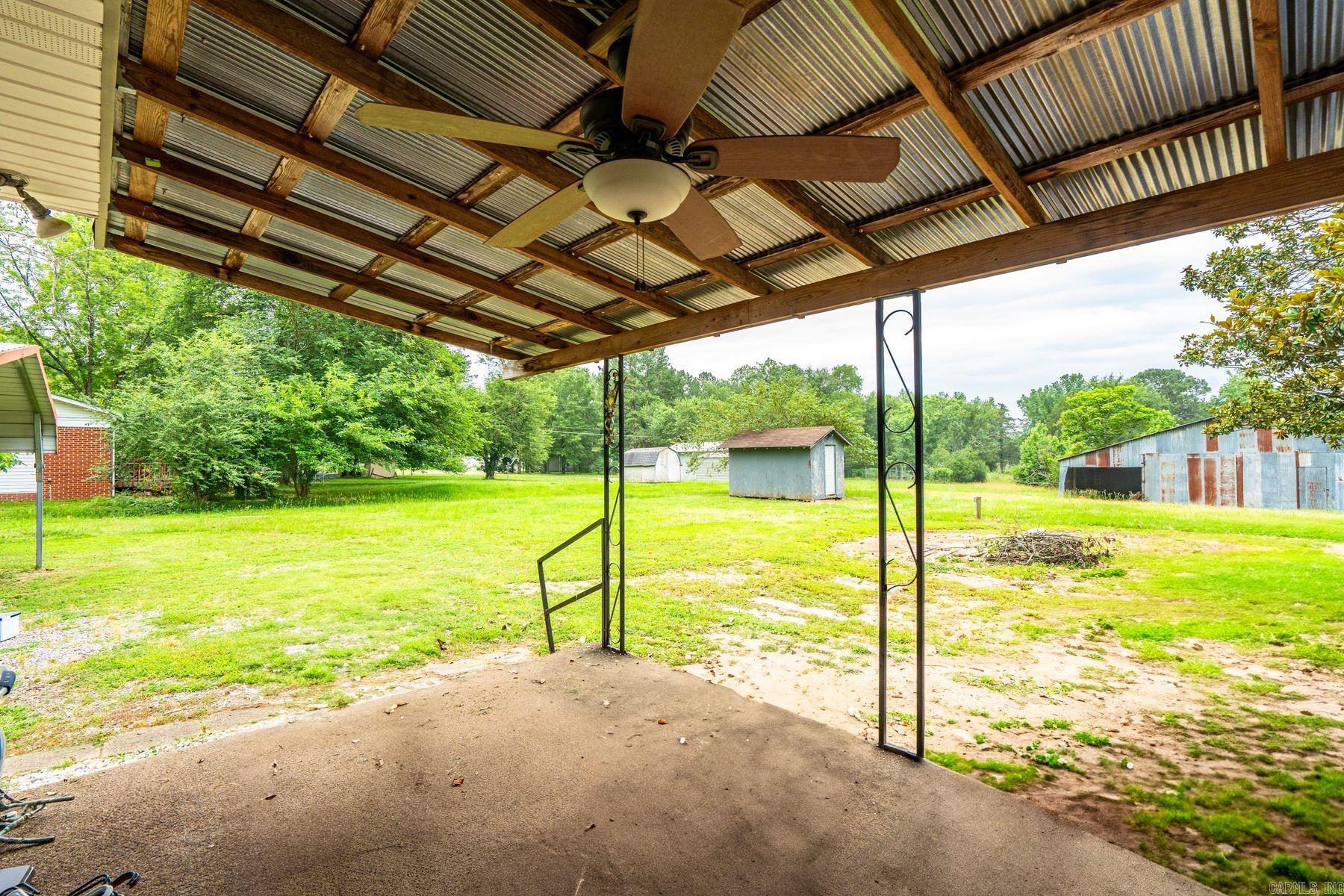 747 Clearcreek Road  Mountain Pine, AR