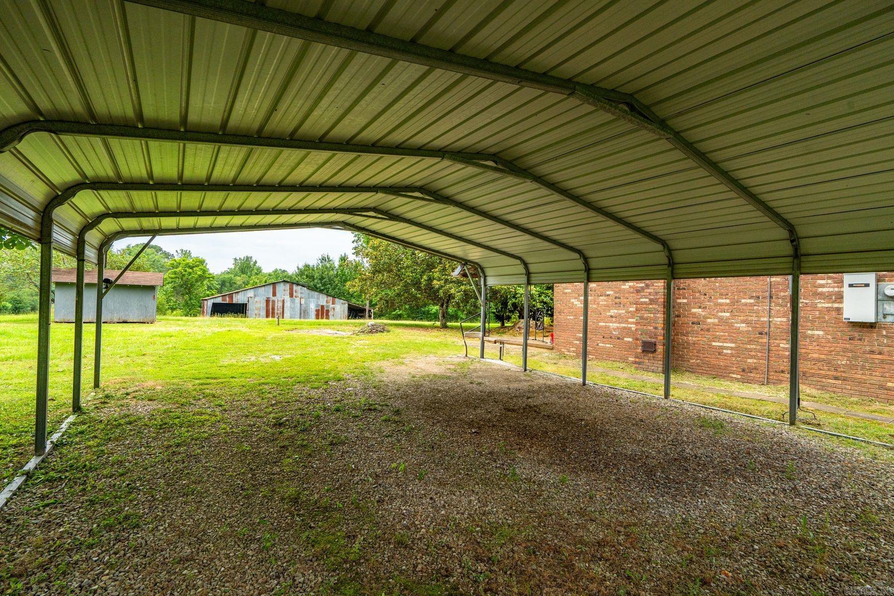 747 Clearcreek Road  Mountain Pine, AR