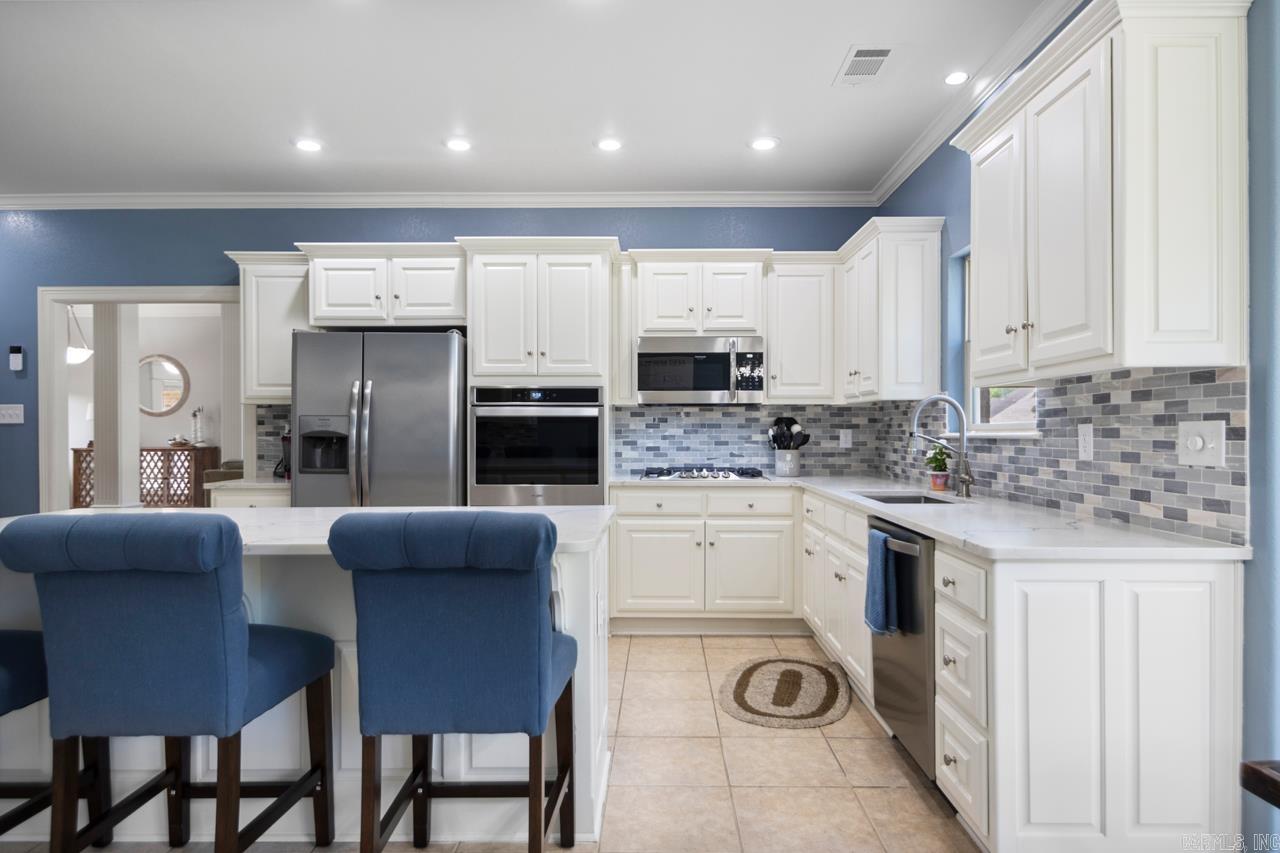 128 SILVER SPRINGS  Benton, AR