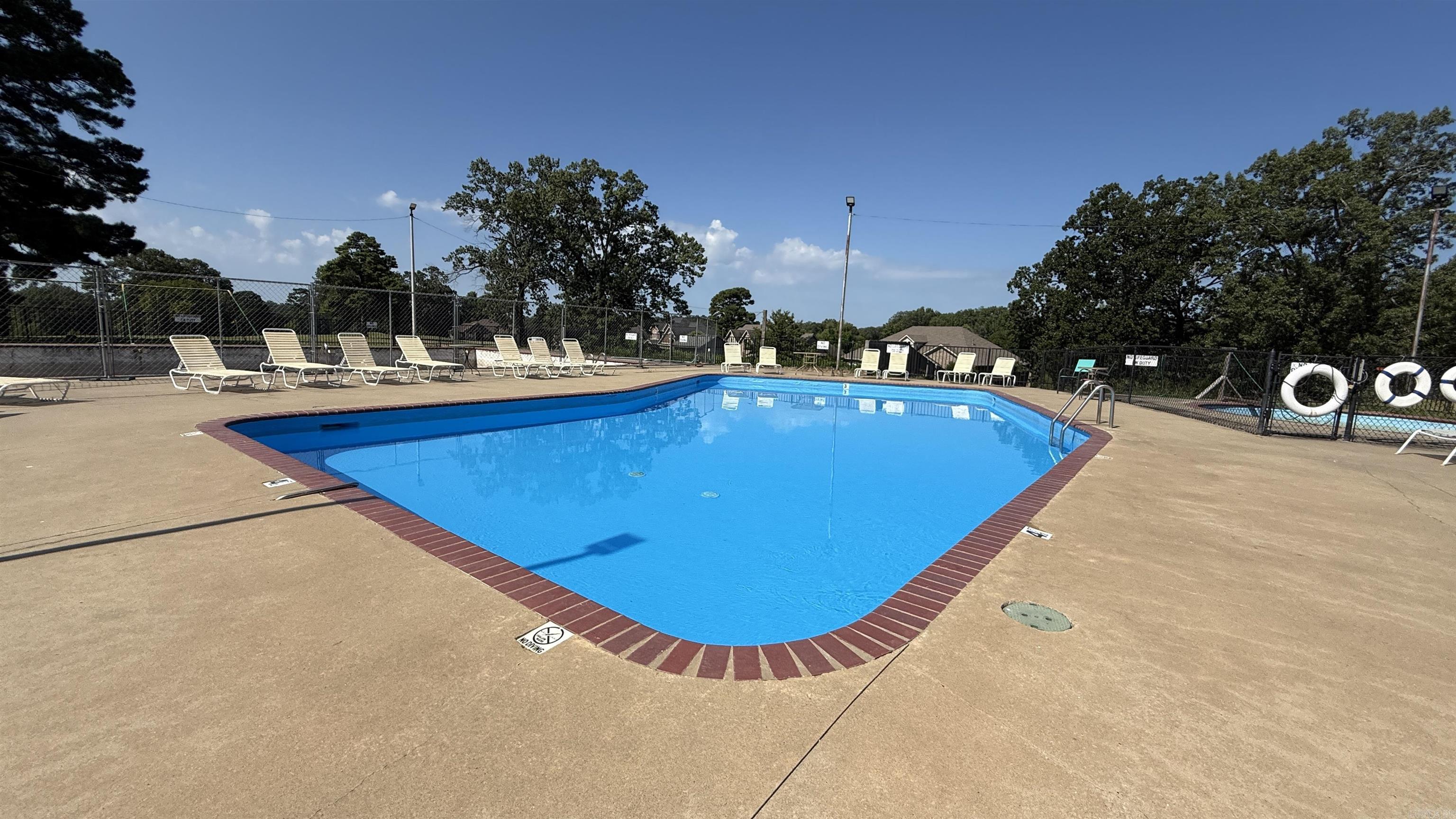 128 SILVER SPRINGS Drive Benton, AR 72015
