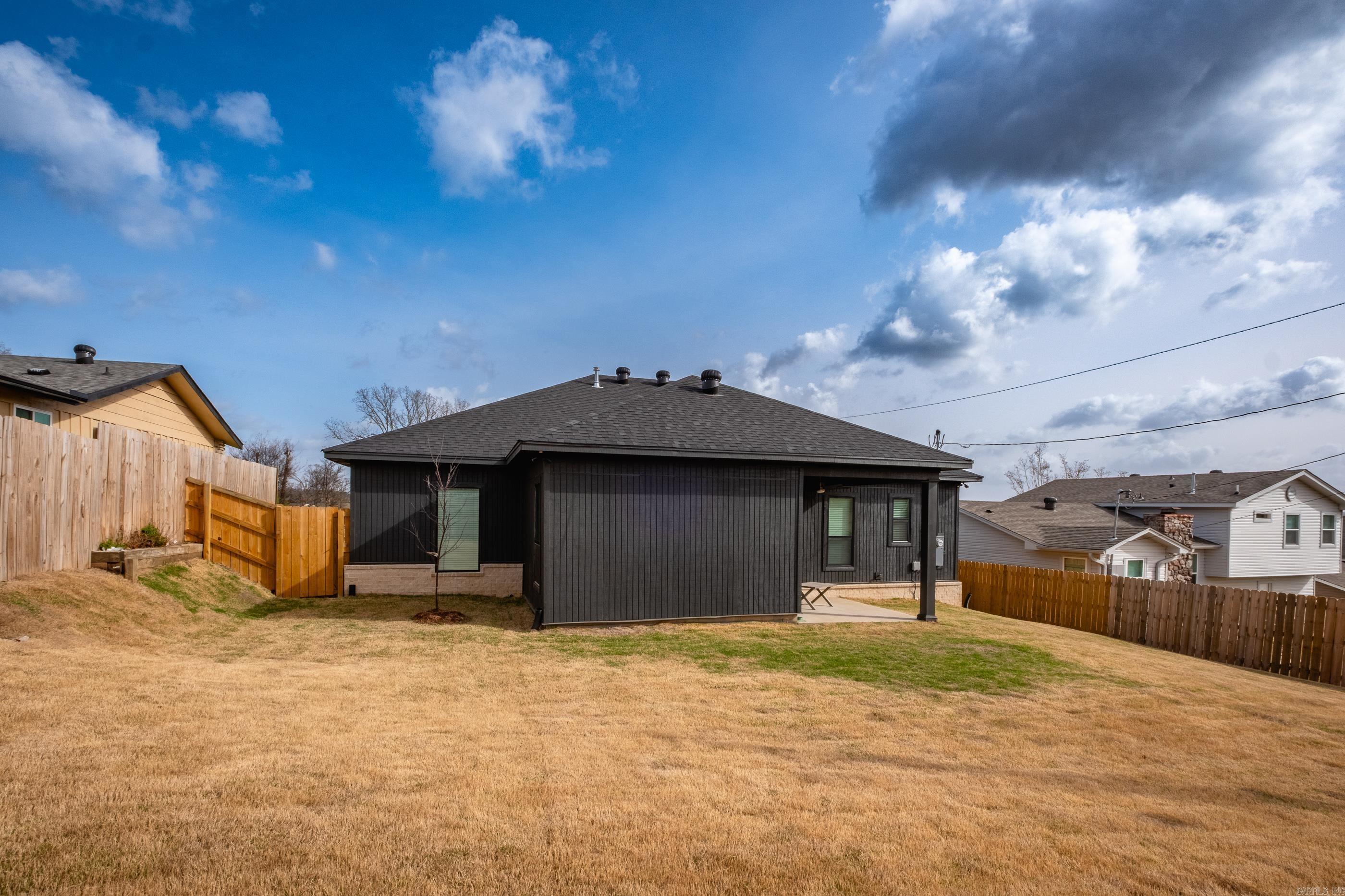 11325 Jamestown  Little Rock, AR