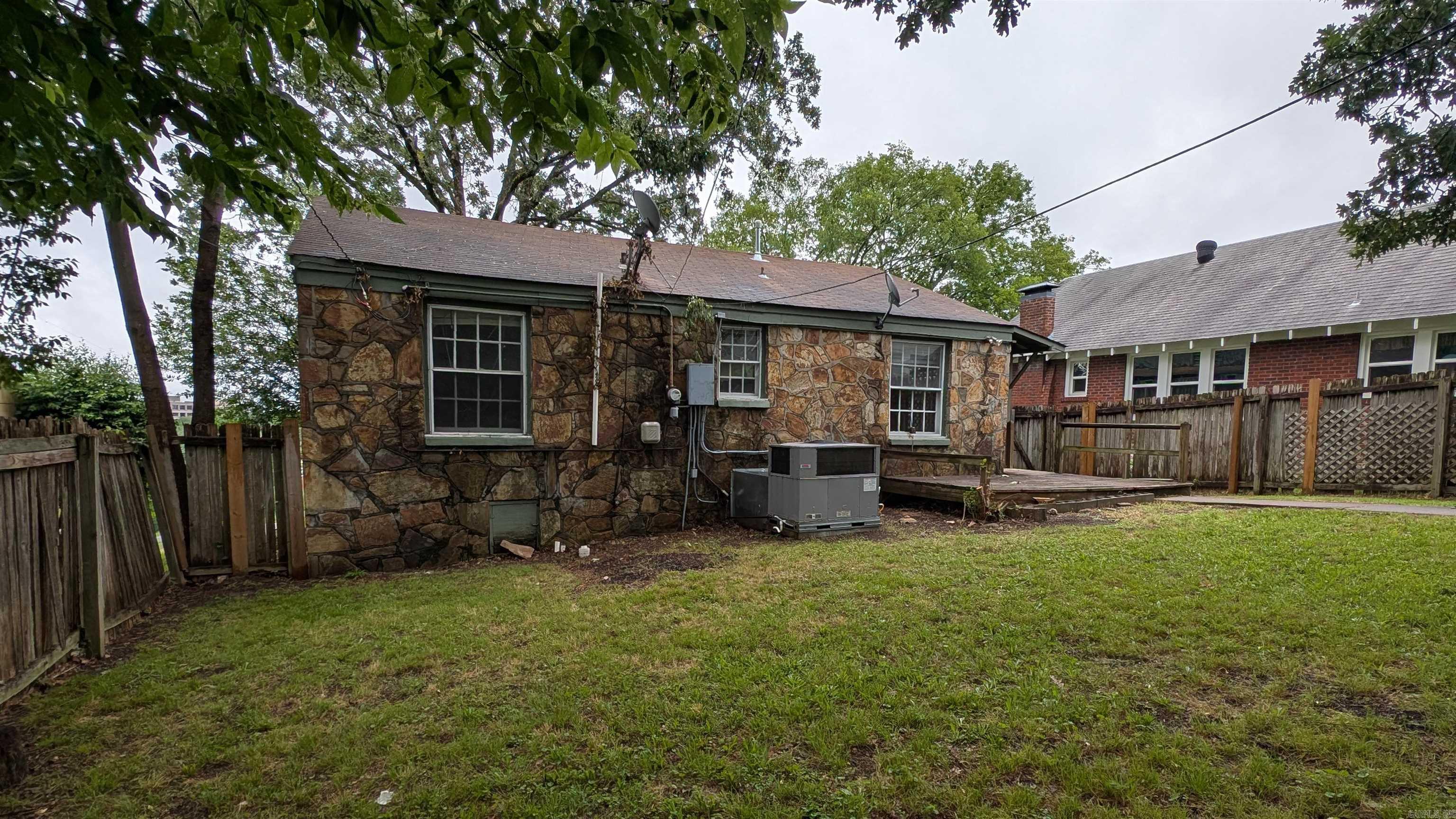 326 N Summit  Little Rock, AR
