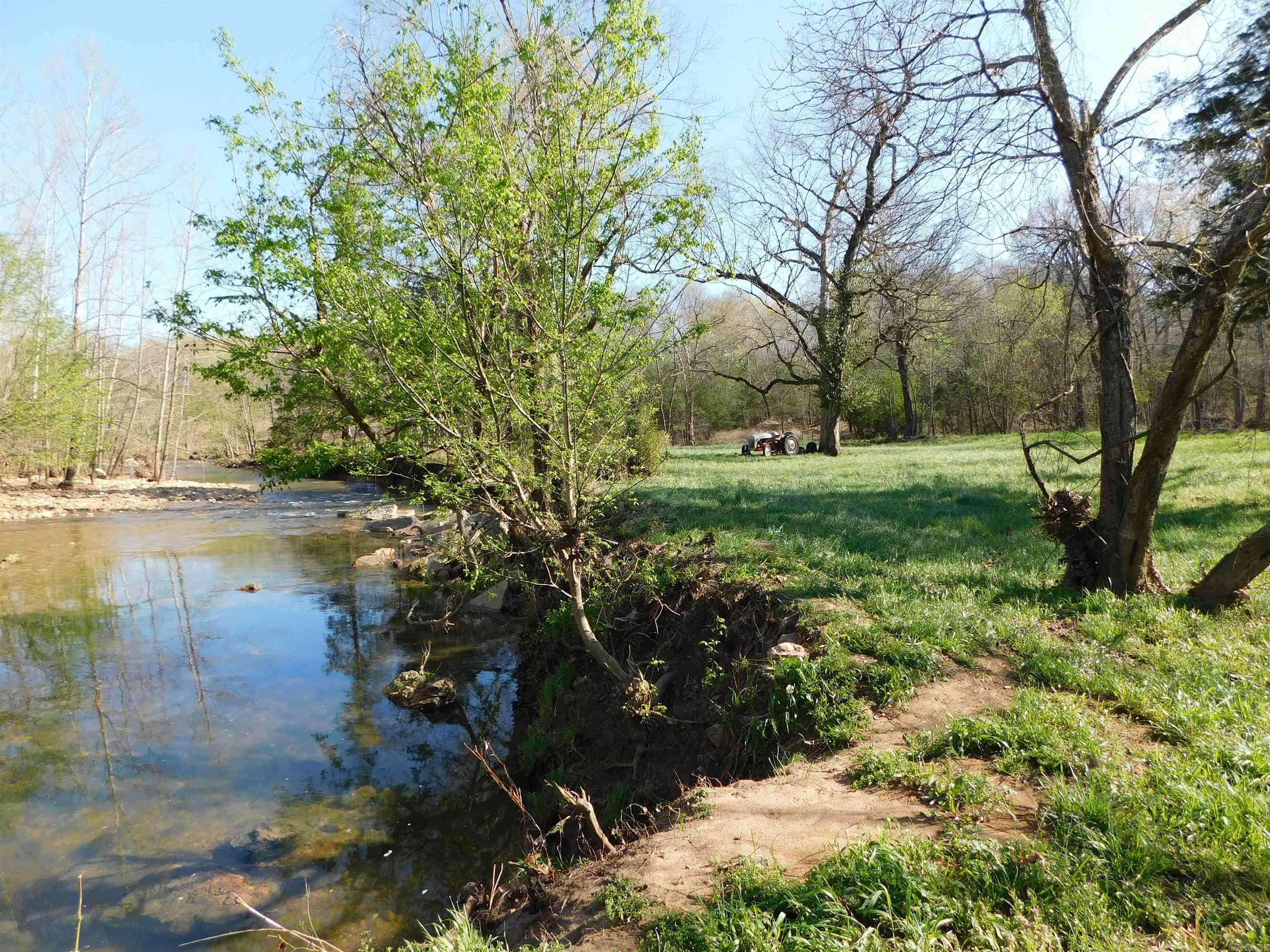 000 Old Military Road  Mountain Home, AR