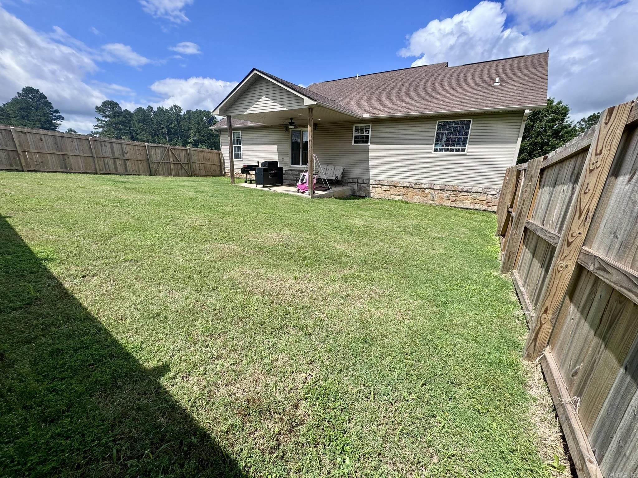 389 Plantation Circle  Melbourne, AR