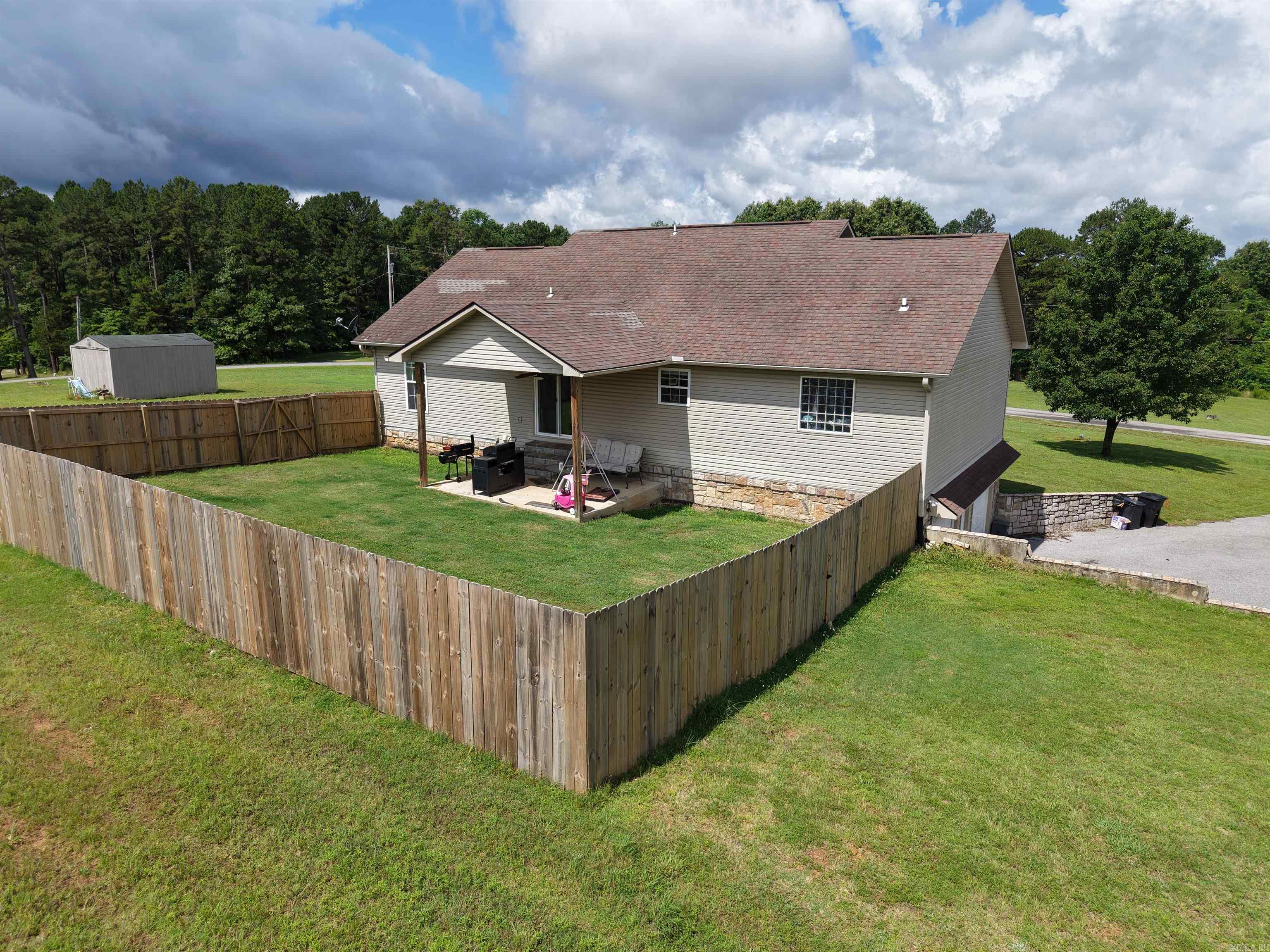 389 Plantation Circle  Melbourne, AR