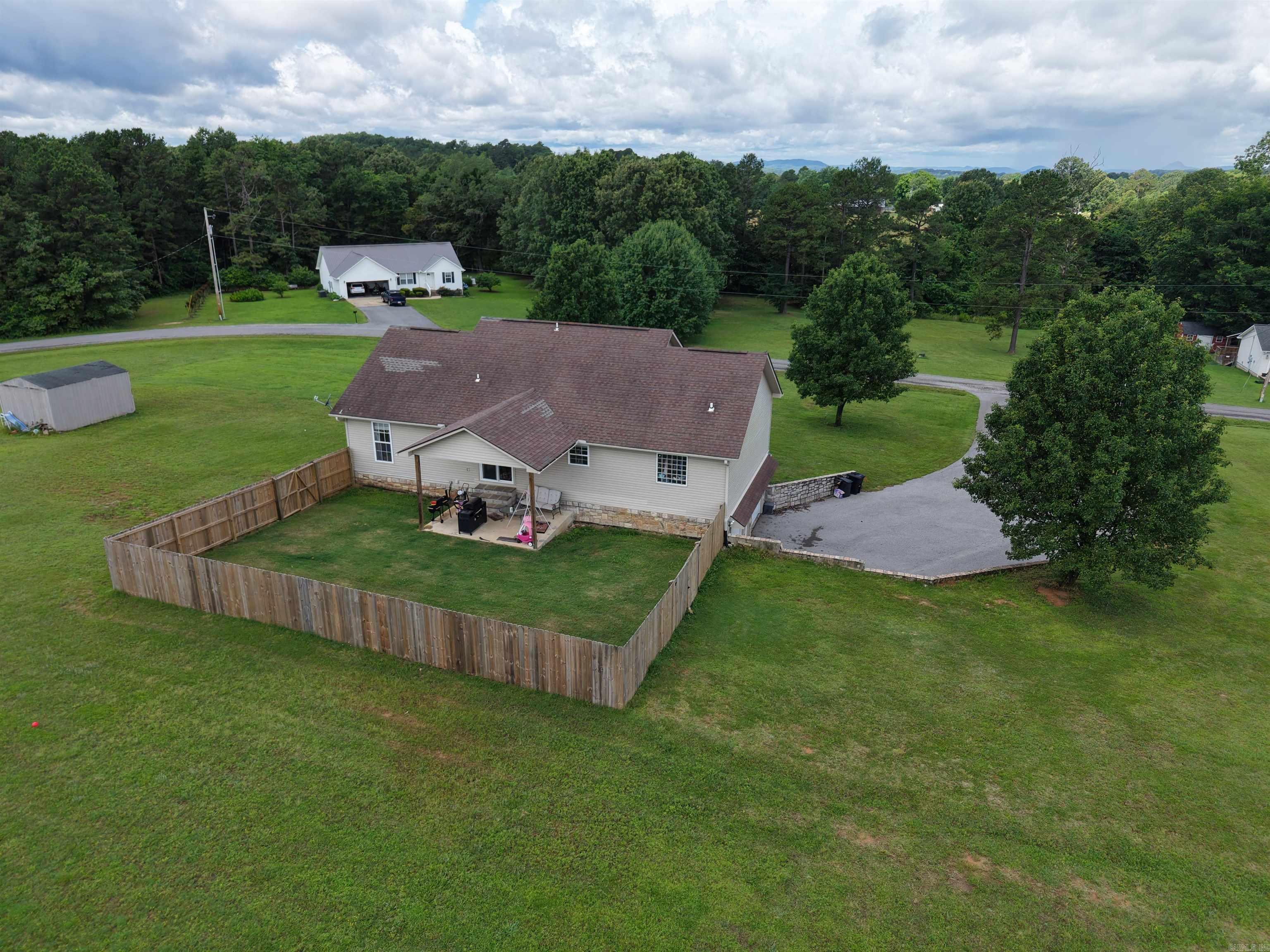 389 Plantation Circle  Melbourne, AR