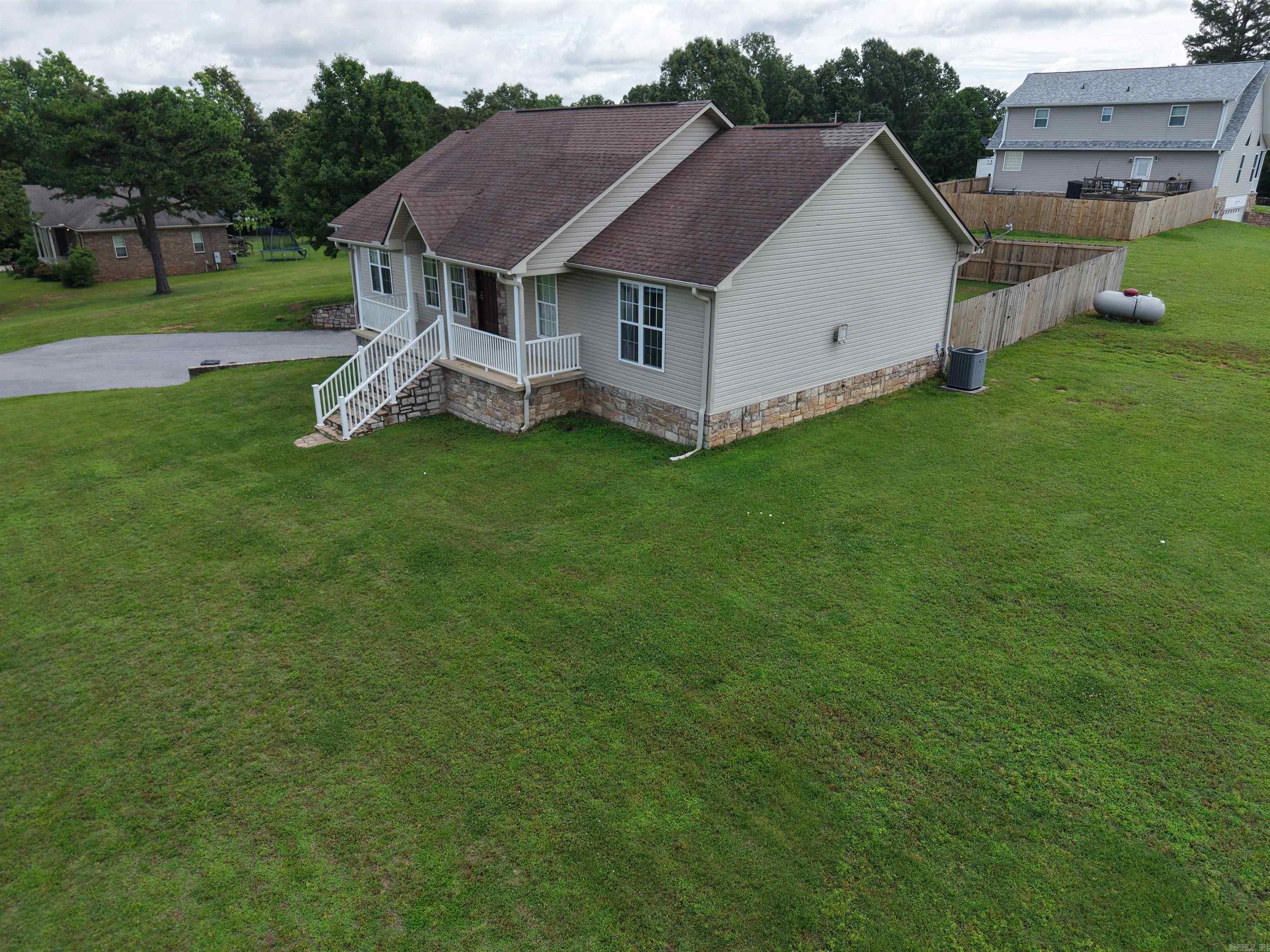 389 Plantation Circle  Melbourne, AR