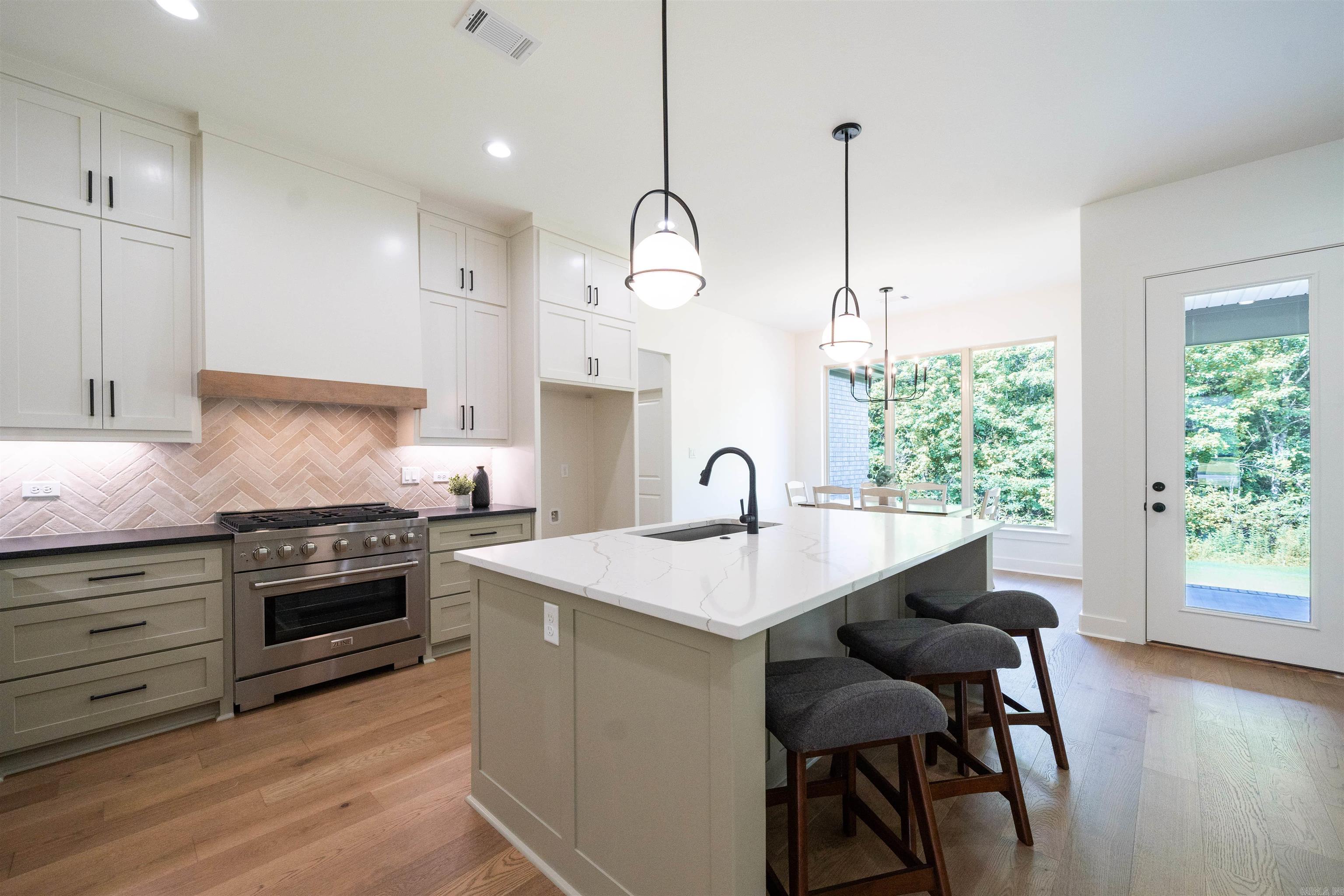 14509 Stonebrook  Maumelle, AR