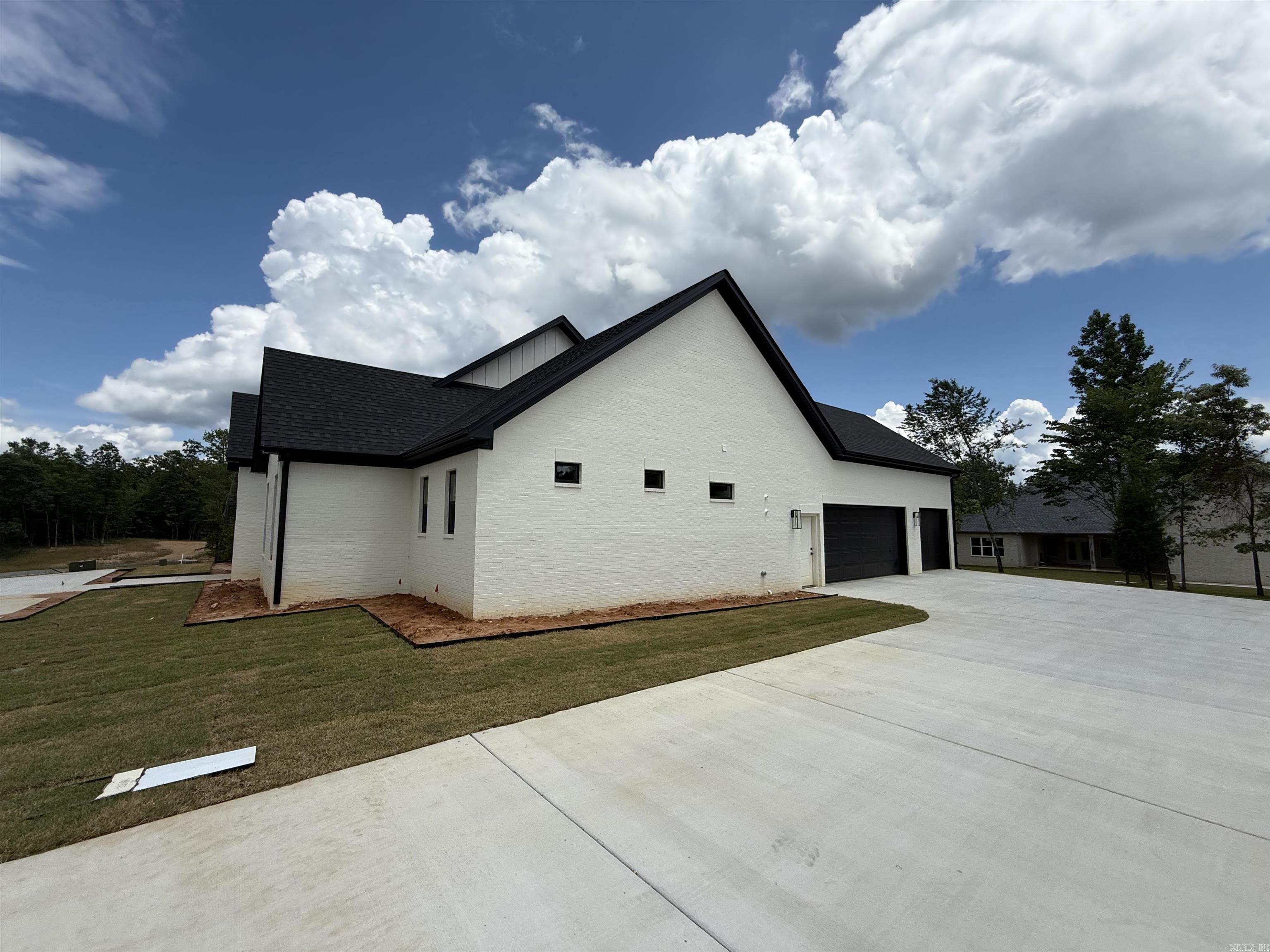 1585 Bighorn  Benton, AR