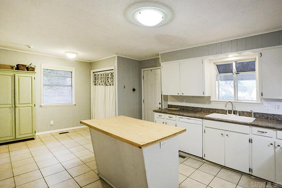 42 Bradford  Little Rock, AR