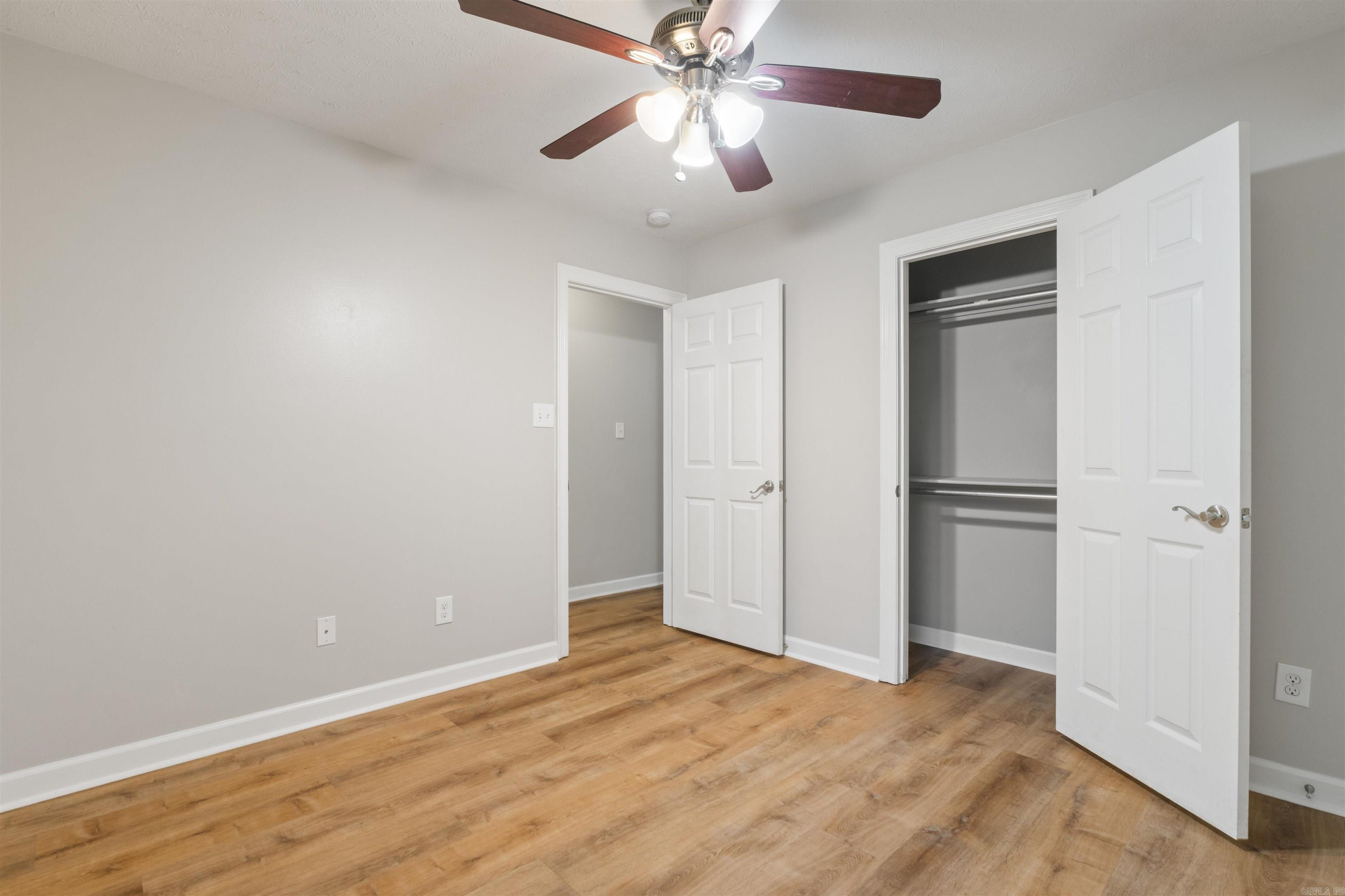 70 Peach  Austin, AR