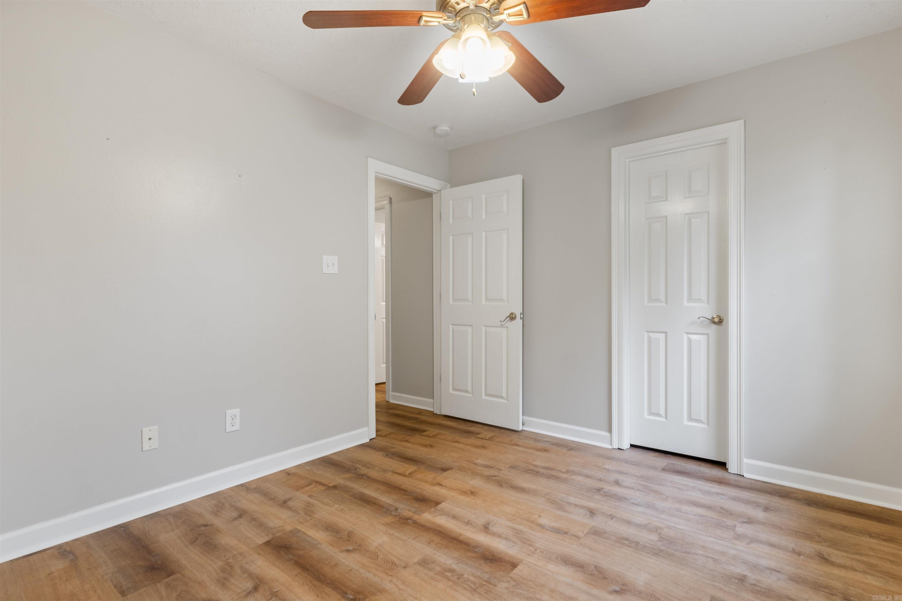70 Peach  Austin, AR