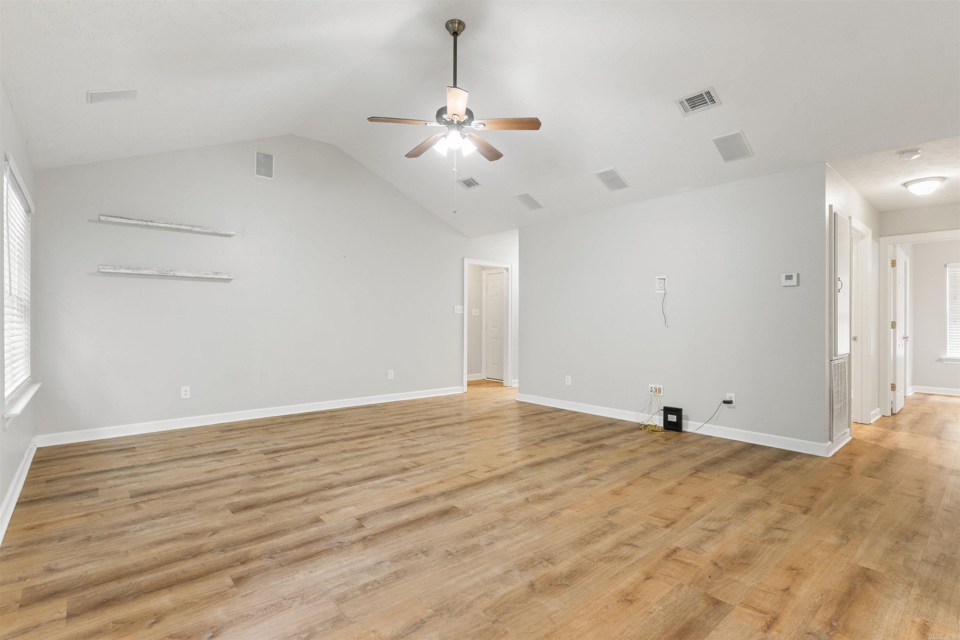 70 Peach  Austin, AR