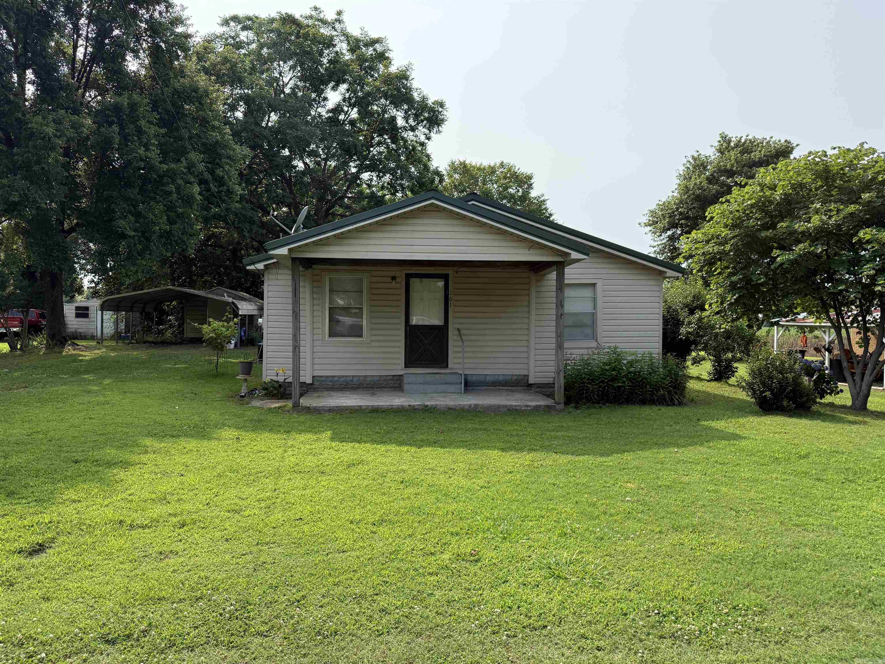 101 N Coffman  Portia, AR