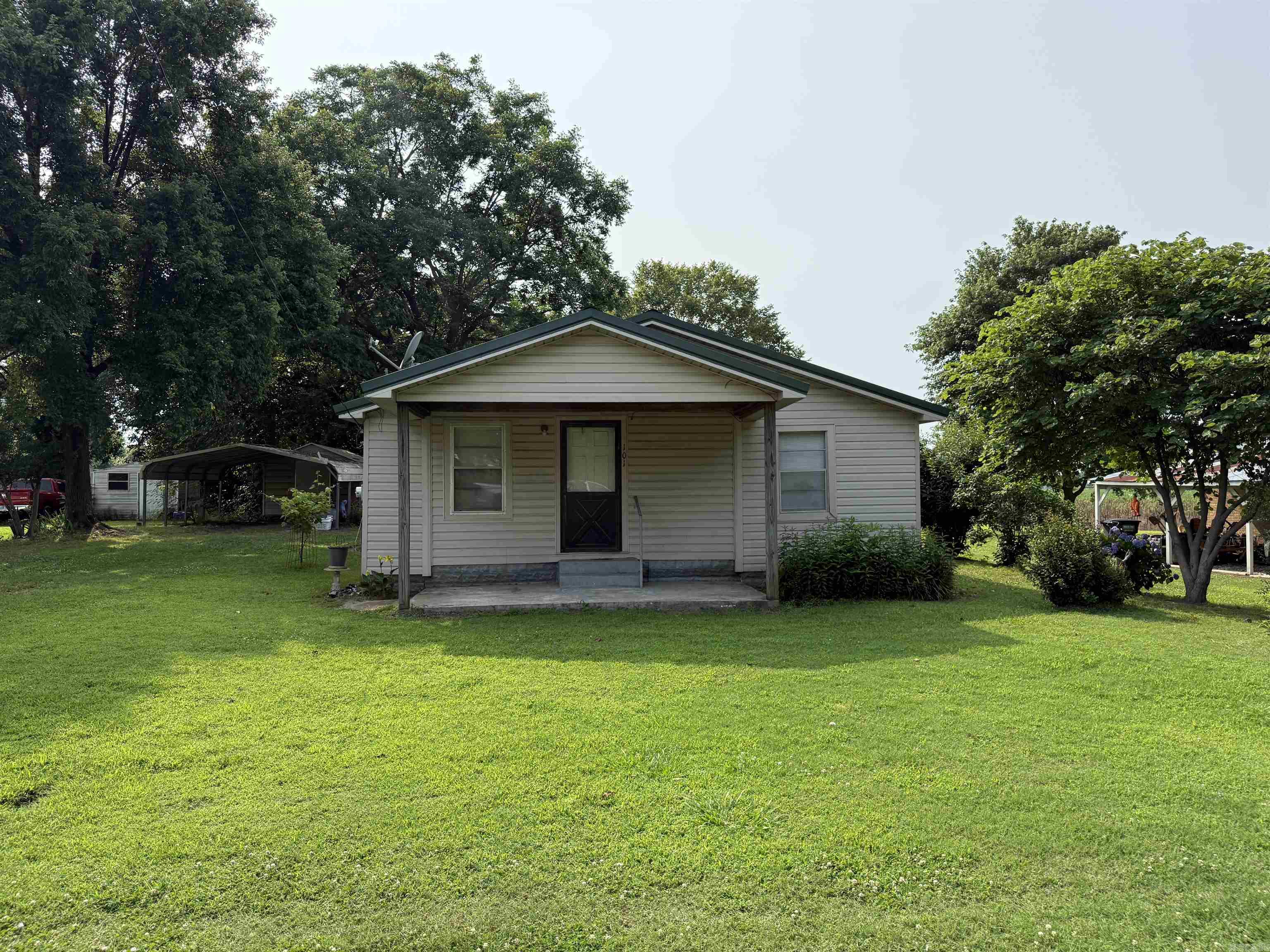 101 N Coffman  Portia, AR