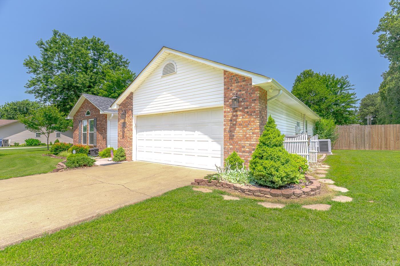 2200 Jaybee  Jonesboro, AR