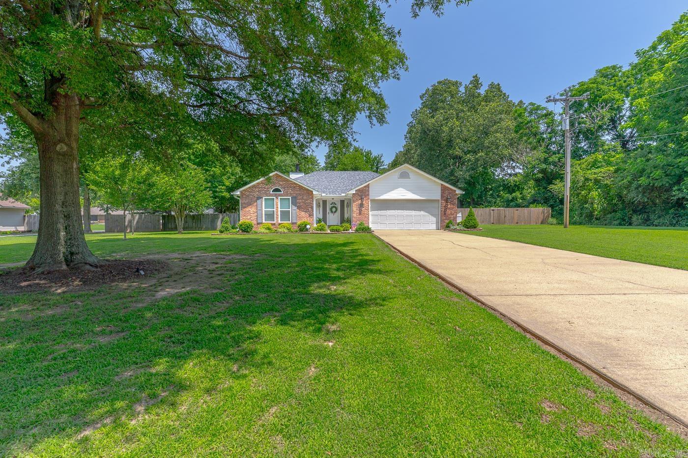 2200 Jaybee  Jonesboro, AR