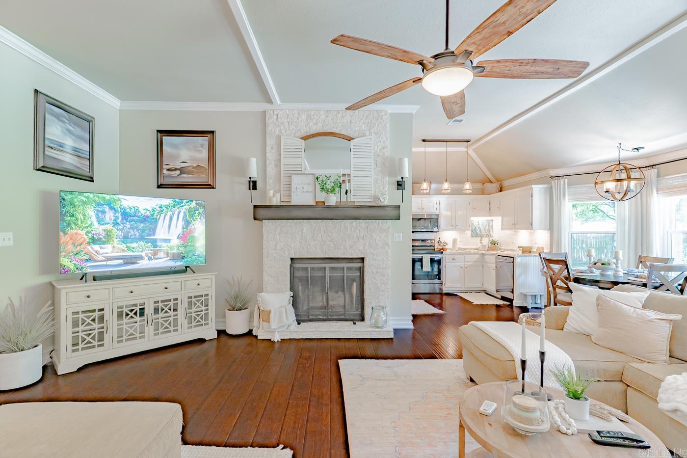 2200 Jaybee  Jonesboro, AR