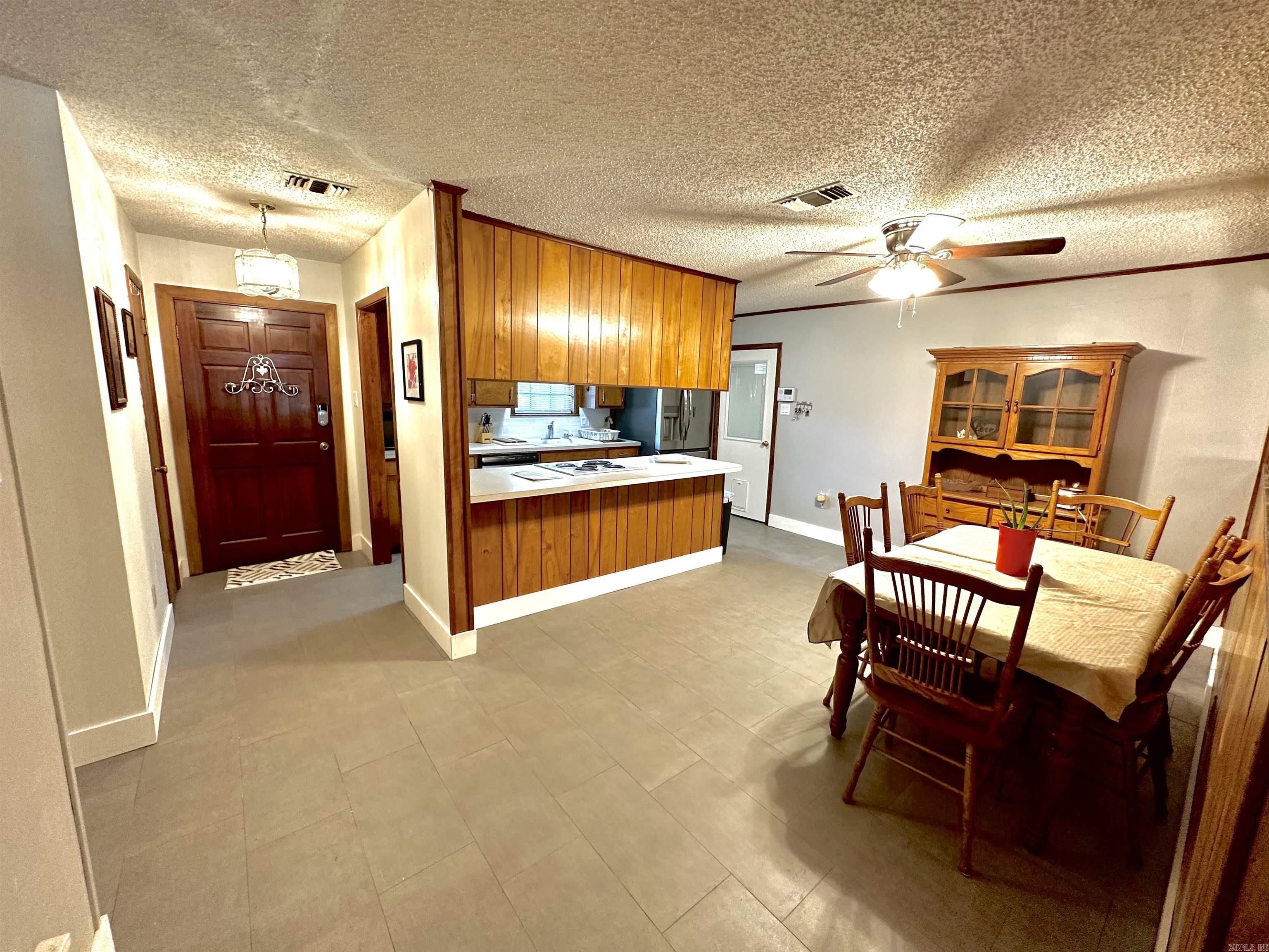 6802 White Oak  White Hall, AR