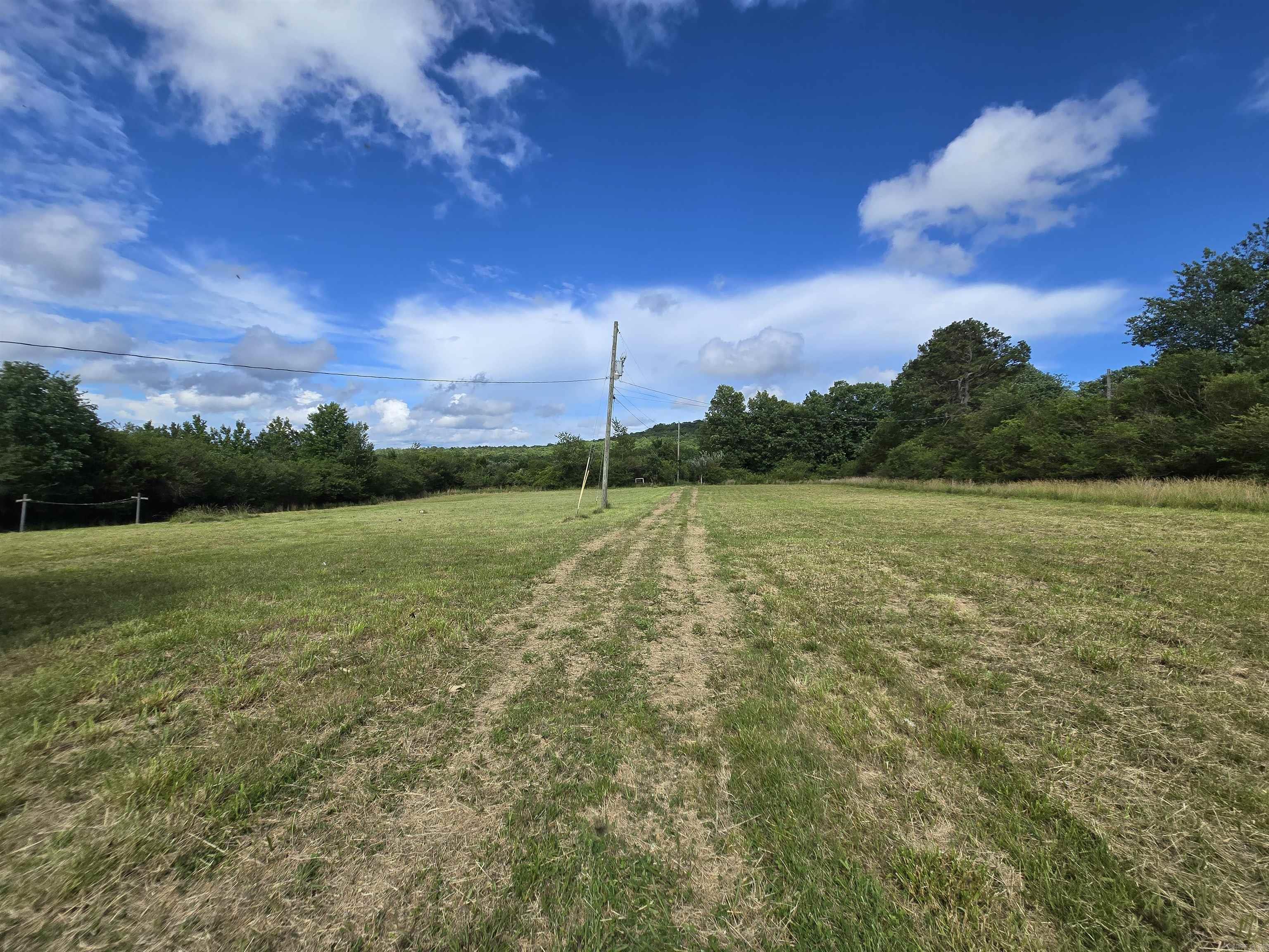 394 Otis  Clinton, AR
