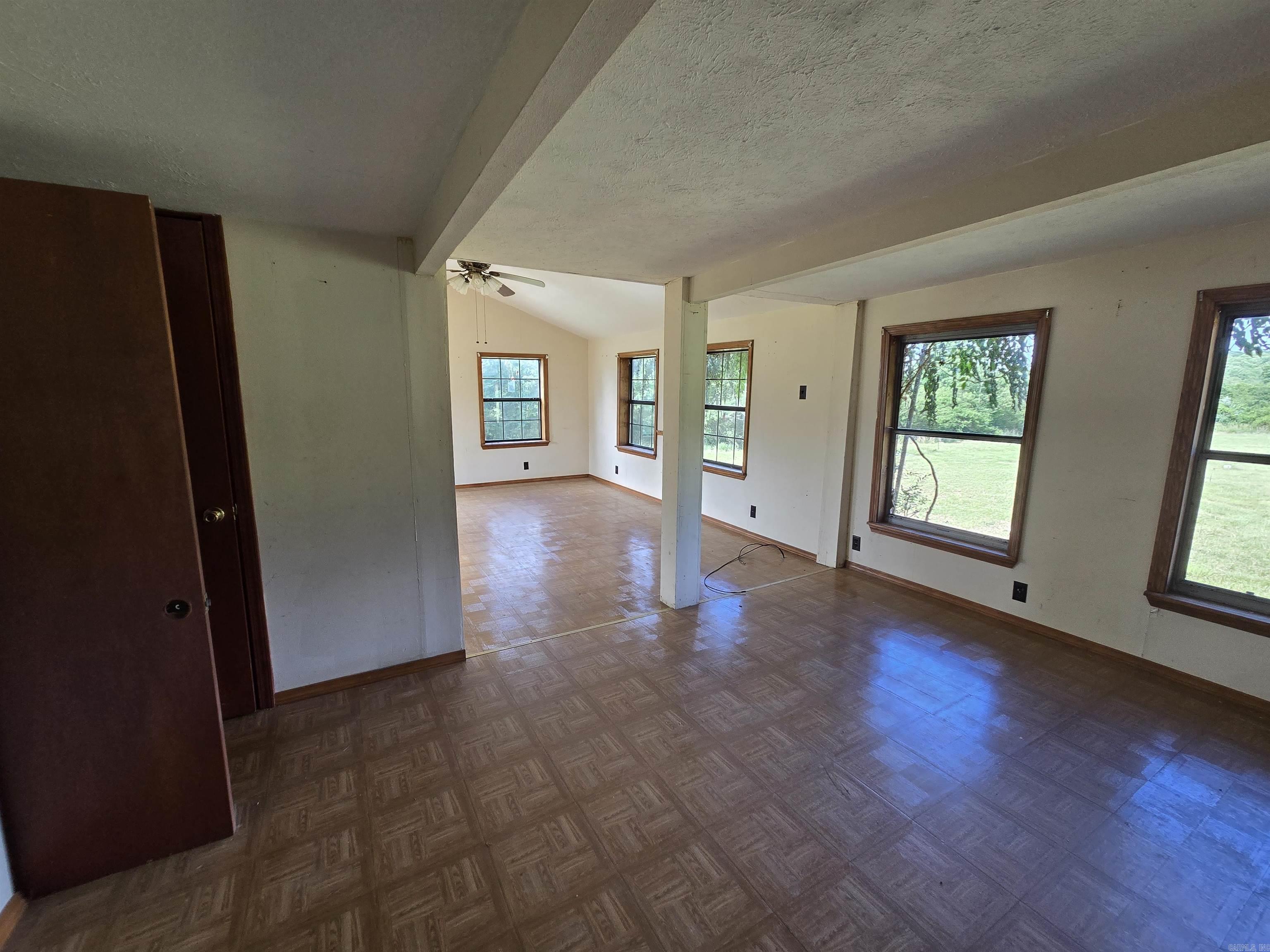 394 Otis  Clinton, AR