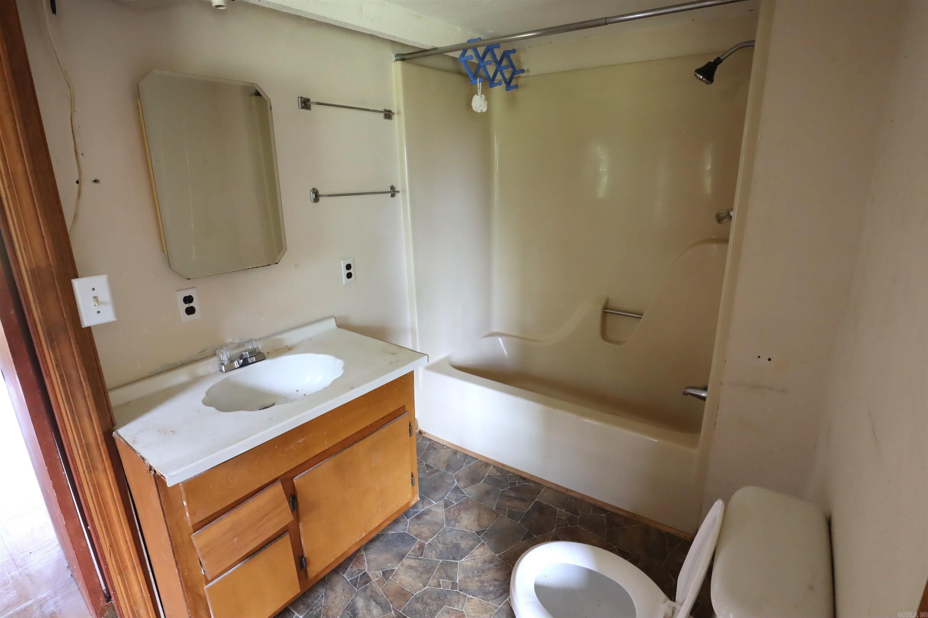 394 Otis  Clinton, AR