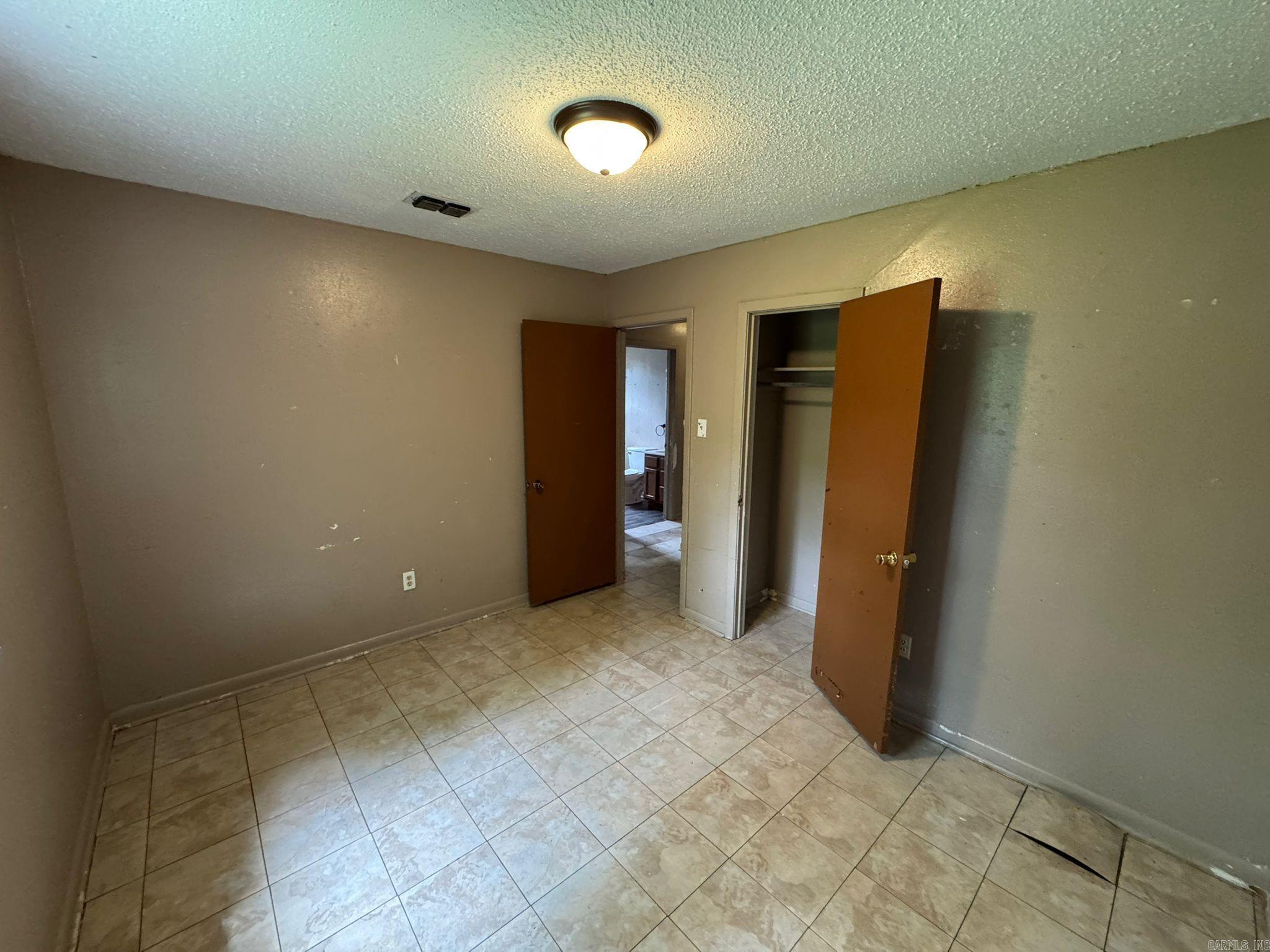 4114 W 10Th  Pine Bluff, AR