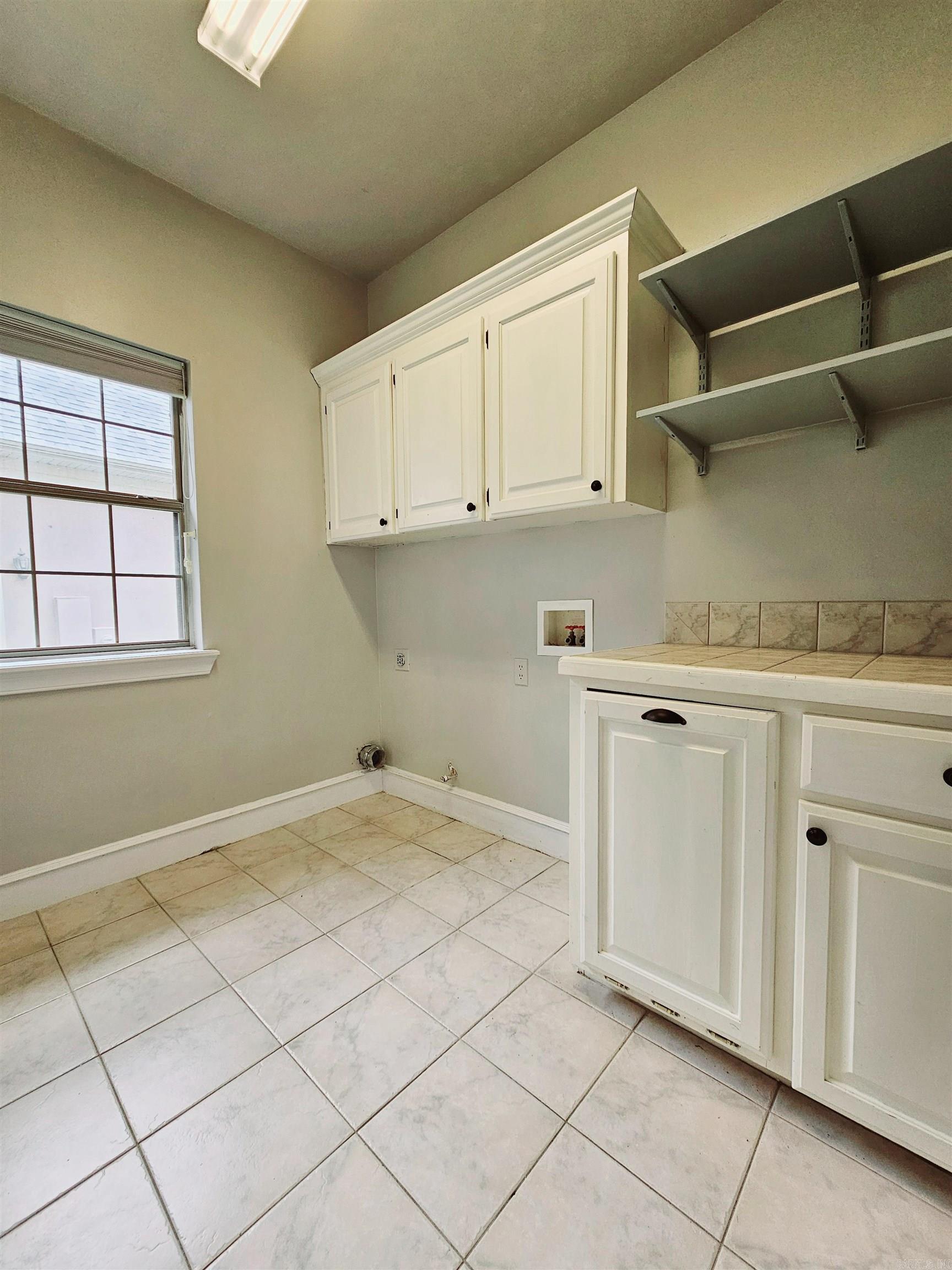 158 Calais  Maumelle, AR