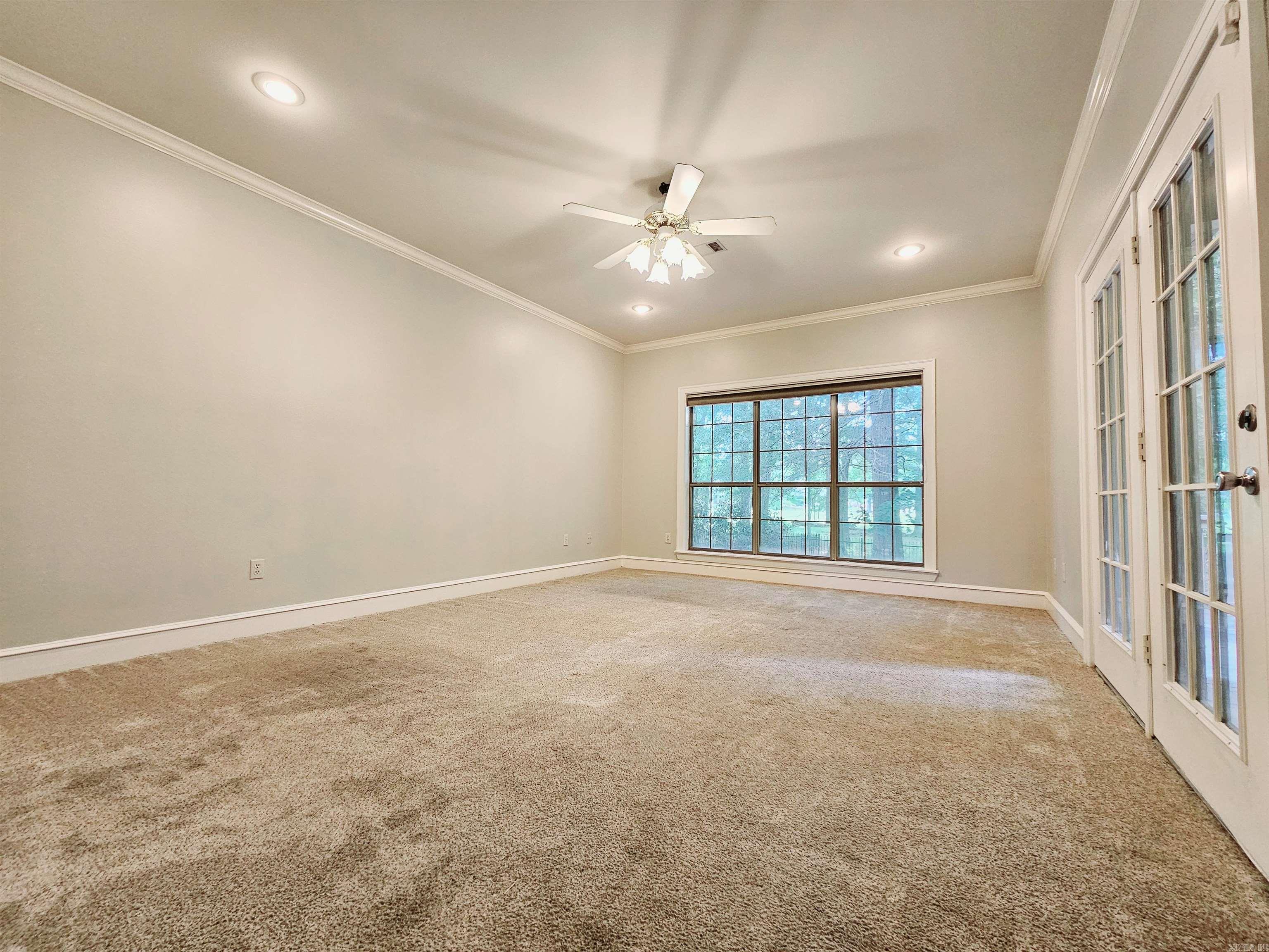 158 Calais  Maumelle, AR