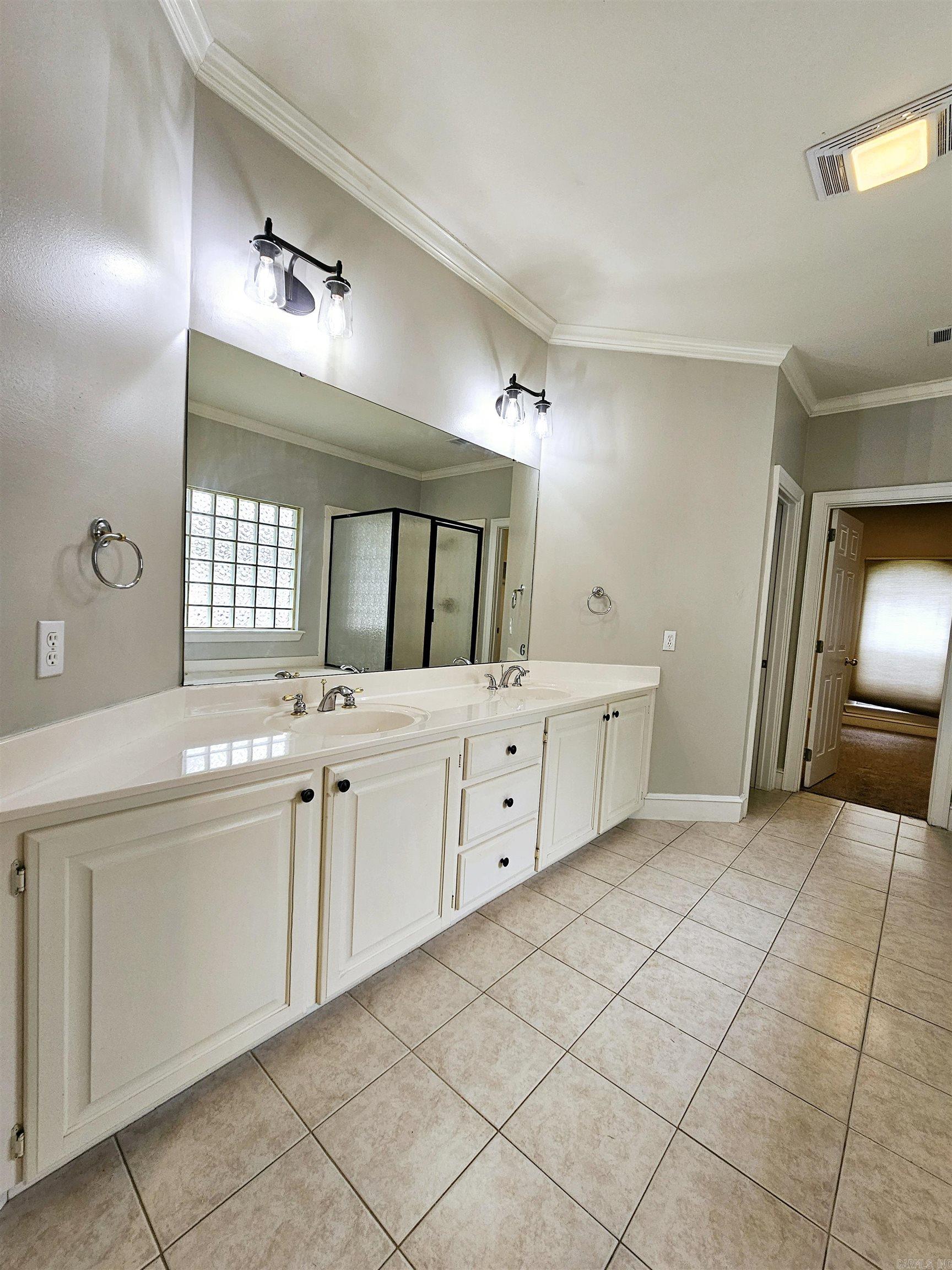 158 Calais  Maumelle, AR
