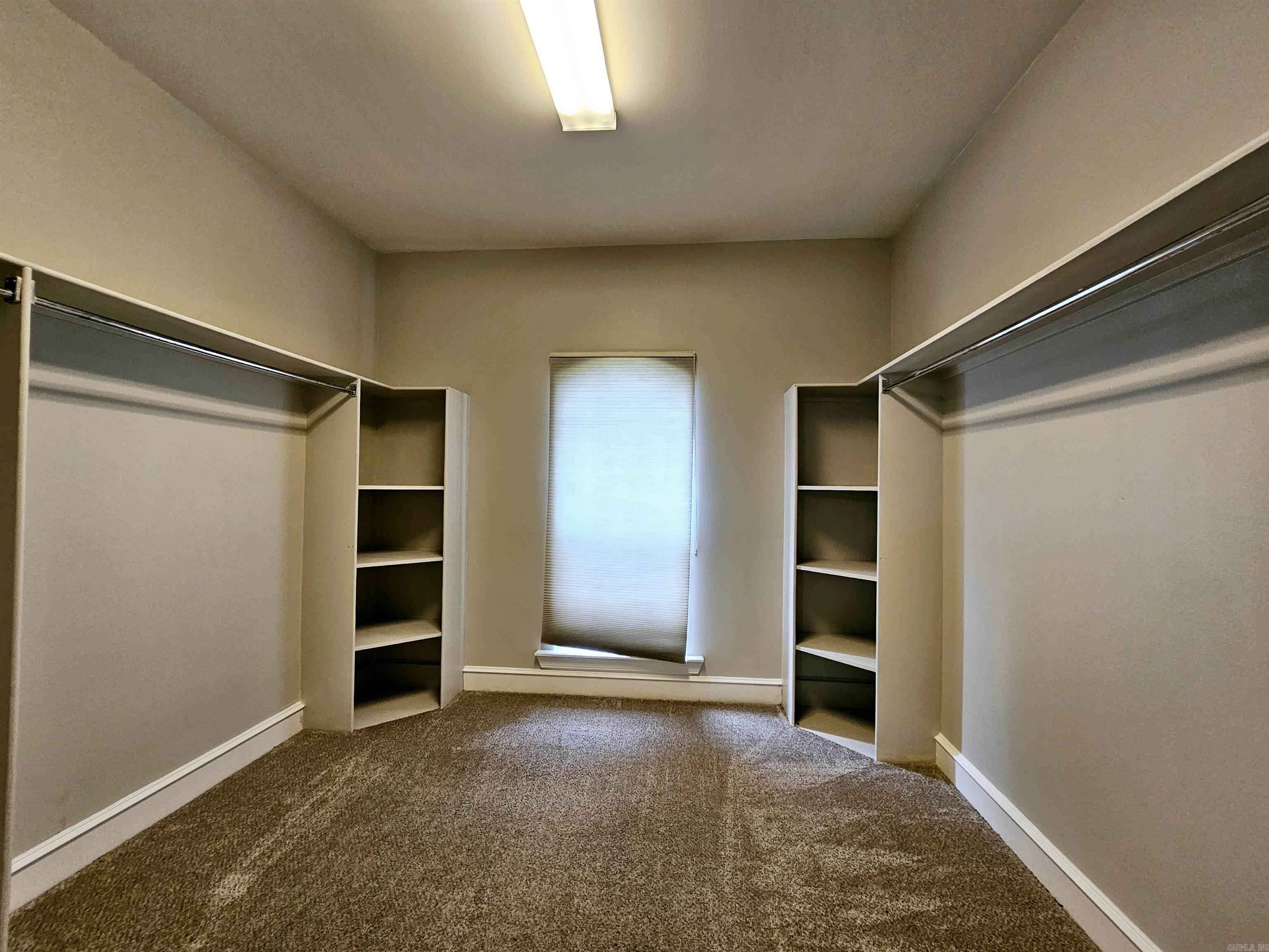 158 Calais  Maumelle, AR