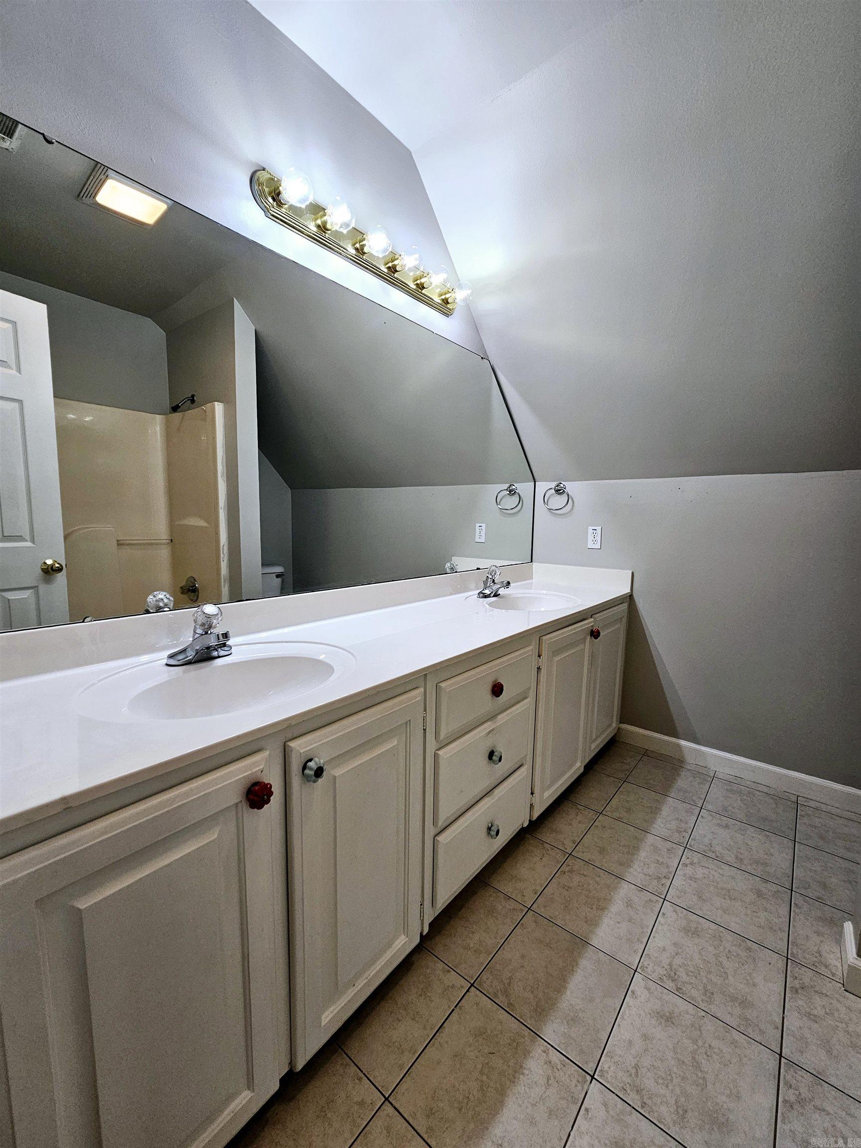 158 Calais  Maumelle, AR