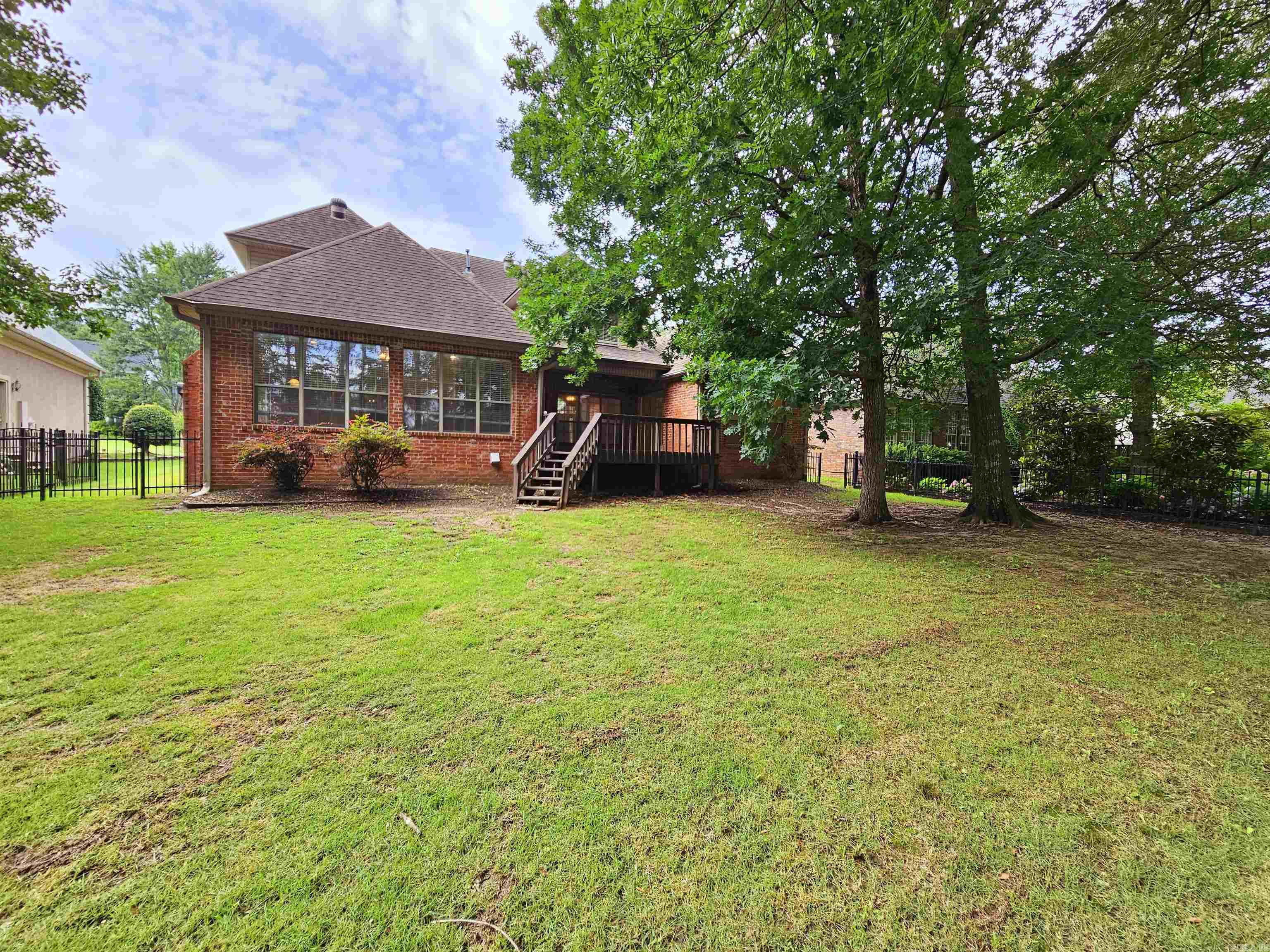 158 Calais  Maumelle, AR