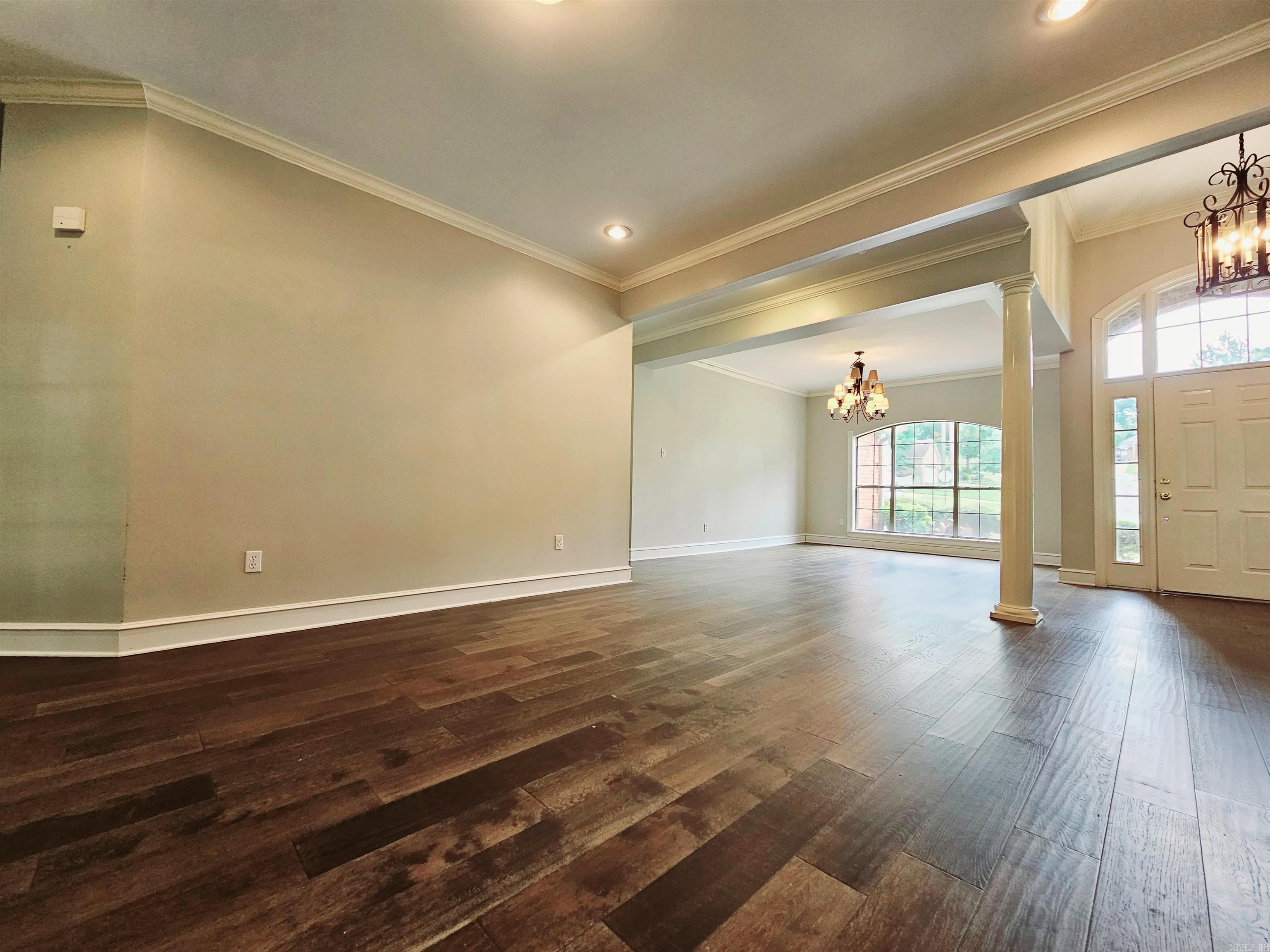 158 Calais  Maumelle, AR