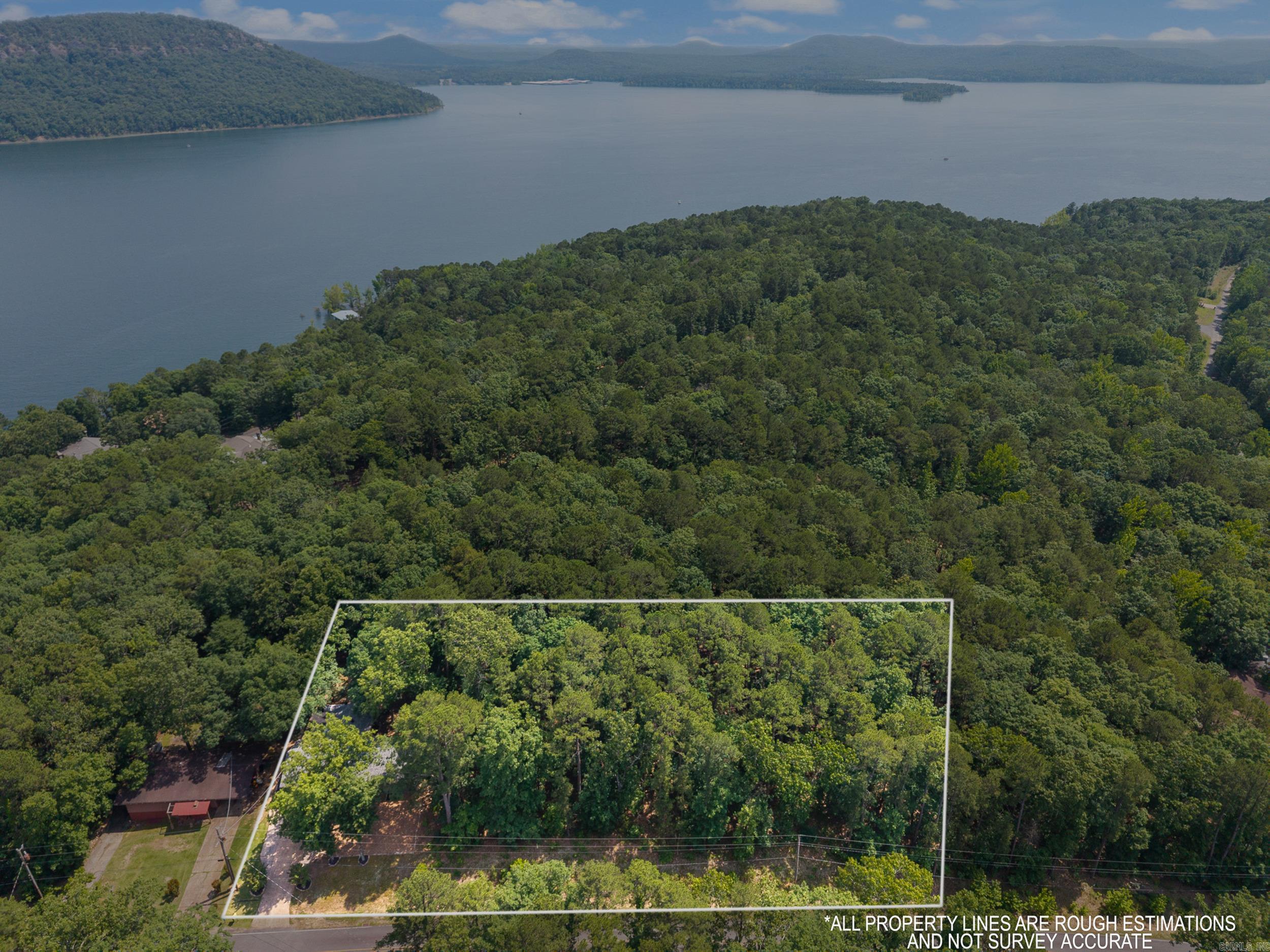 112 Wilshire  Fairfield Bay, AR