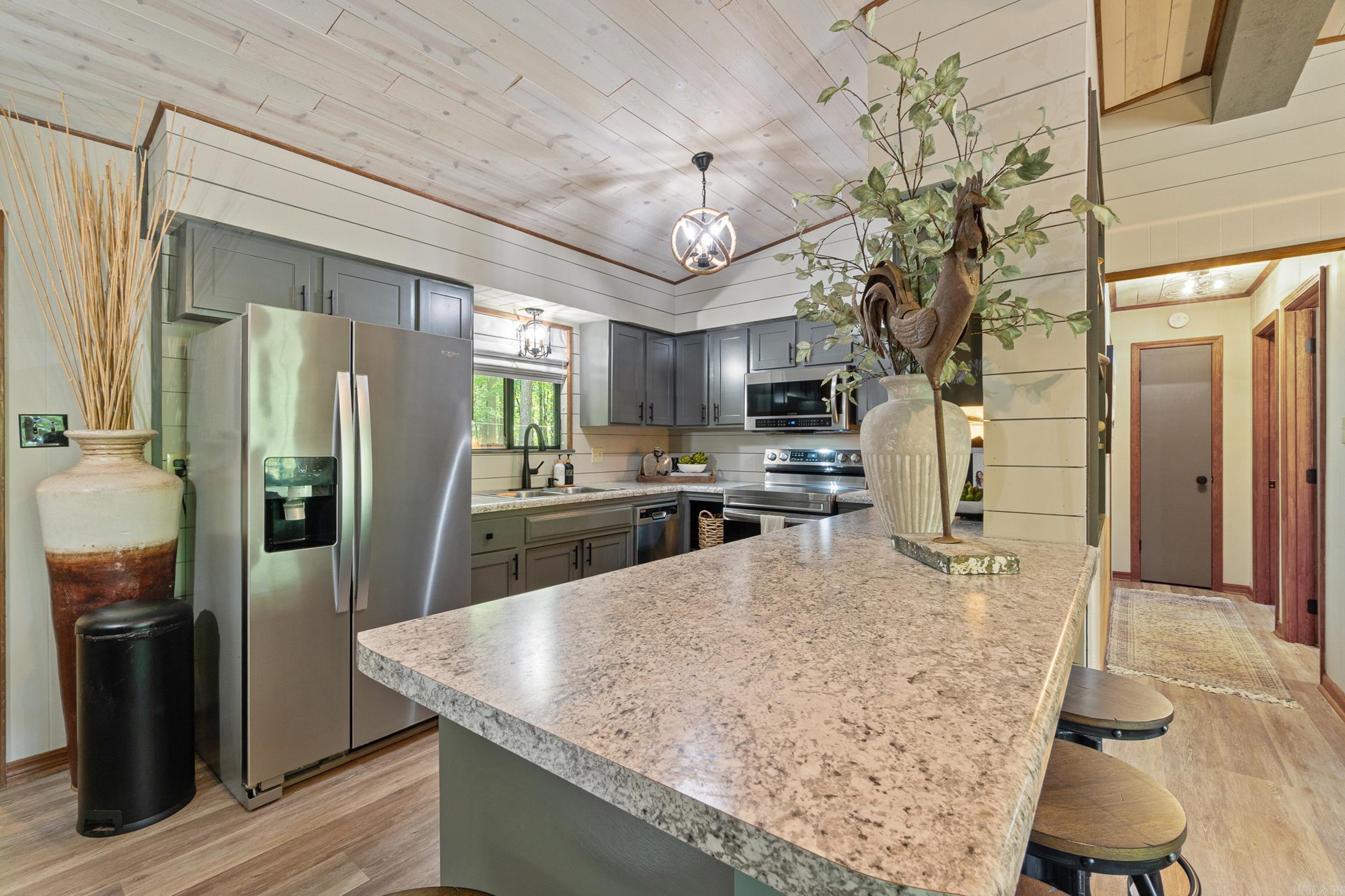 112 Wilshire  Fairfield Bay, AR