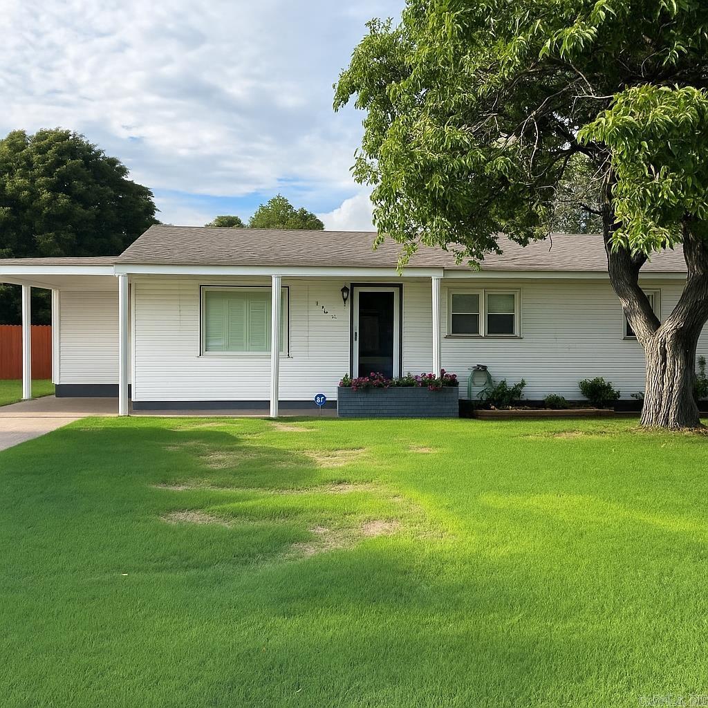 1412 Eleanor Street Kennett, MO 63857