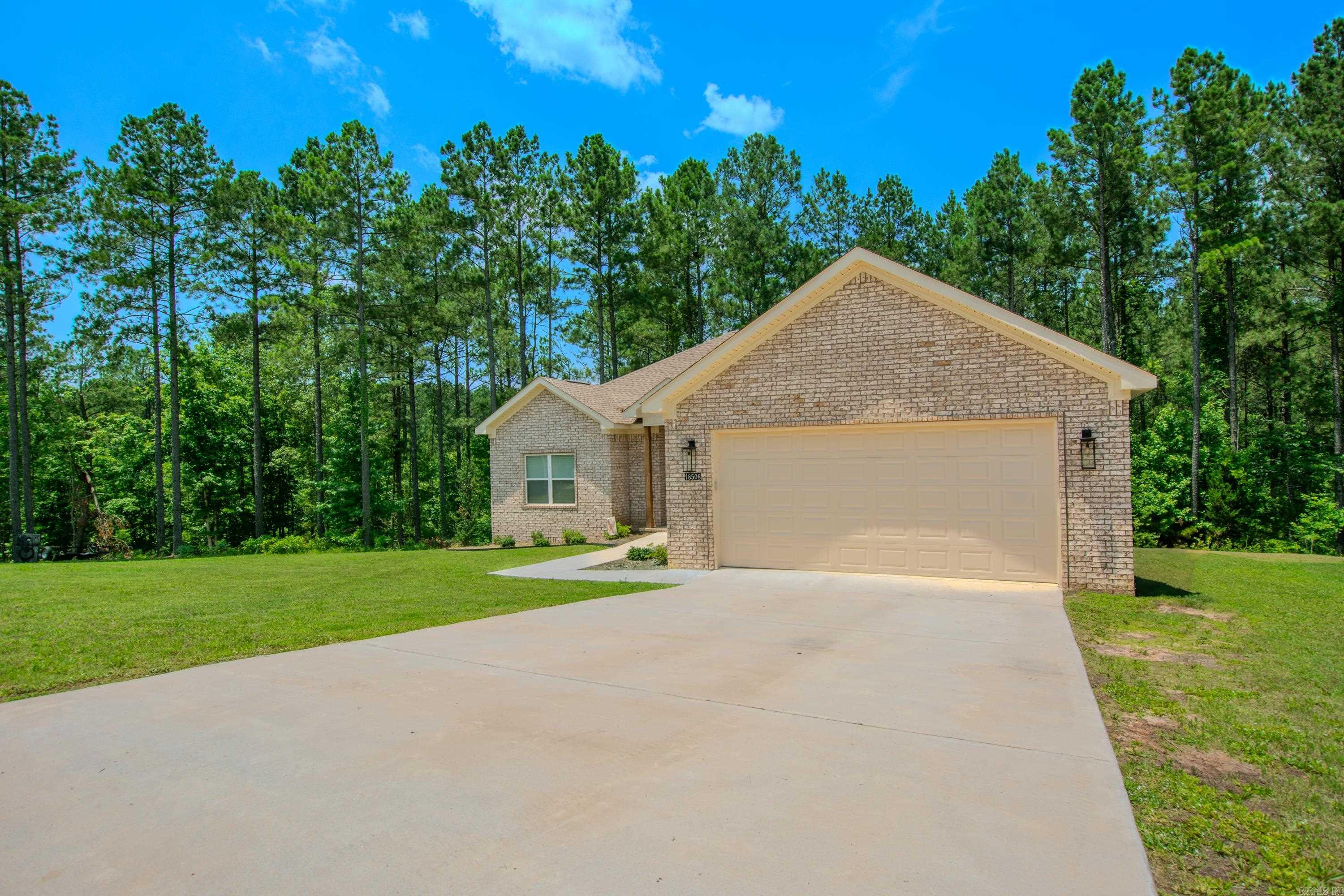 18508 Parkway Pines Dr.  Bauxite, AR