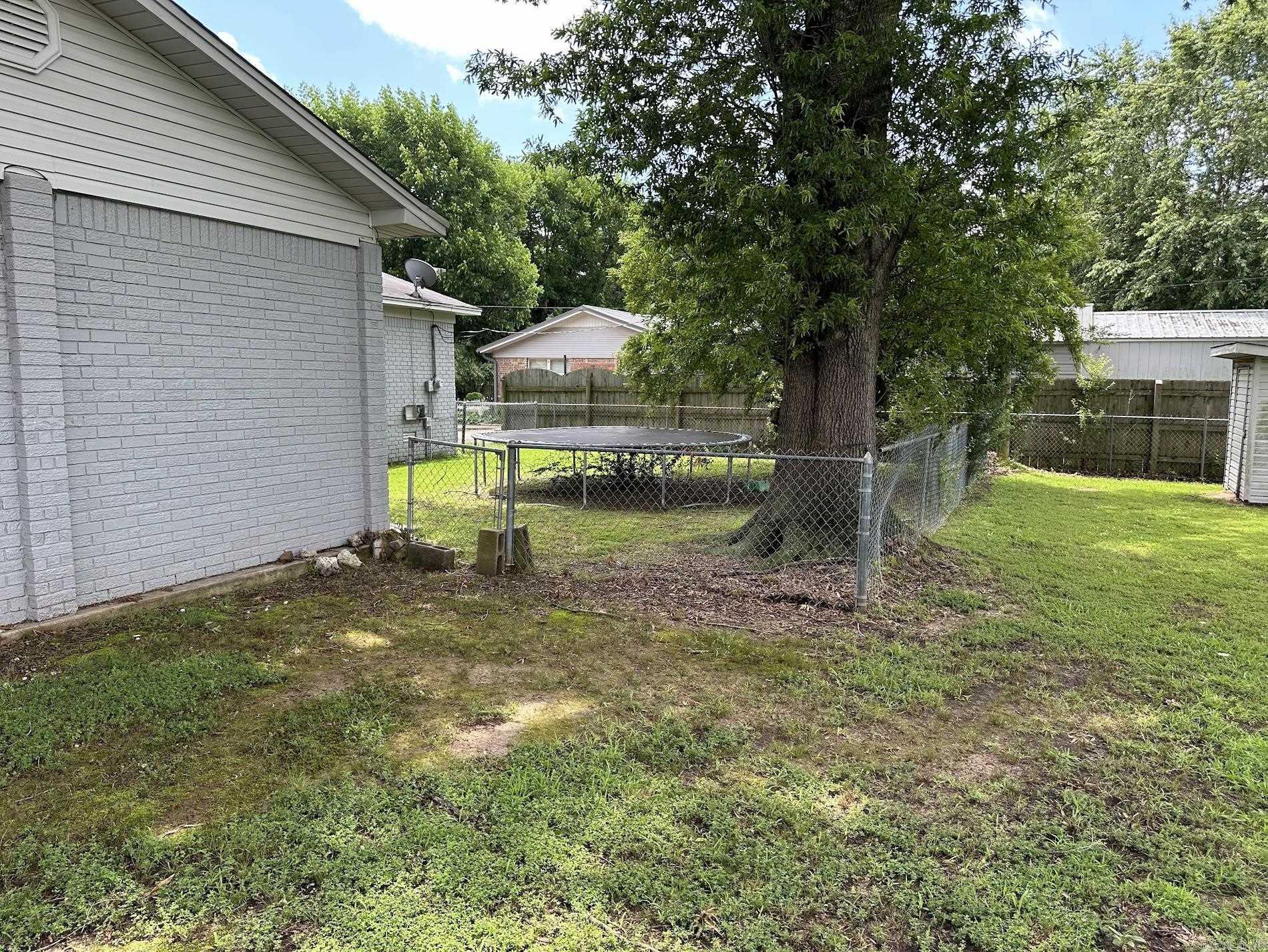 207 Byron  Beebe, AR