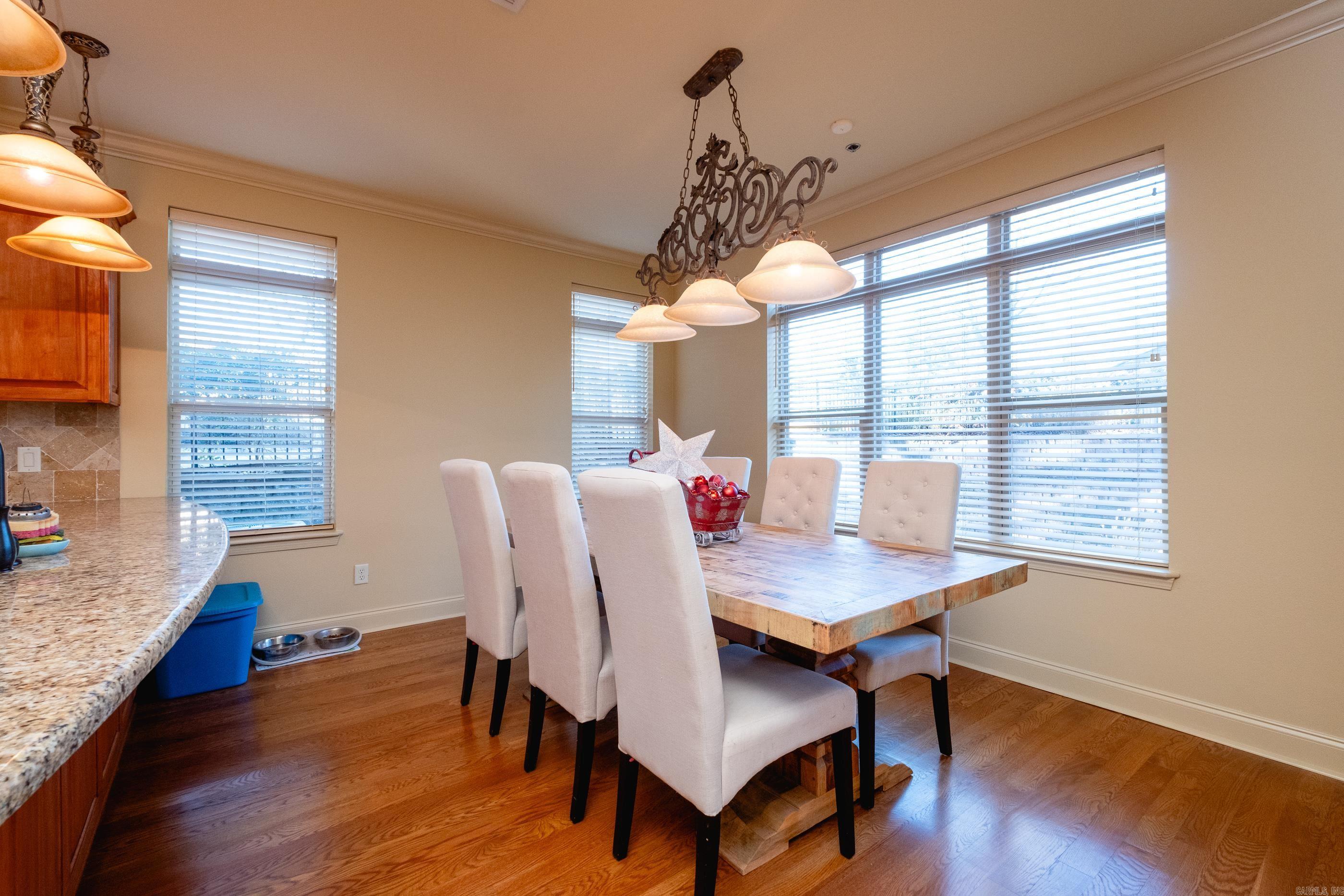 100 Vallon  Little Rock, AR