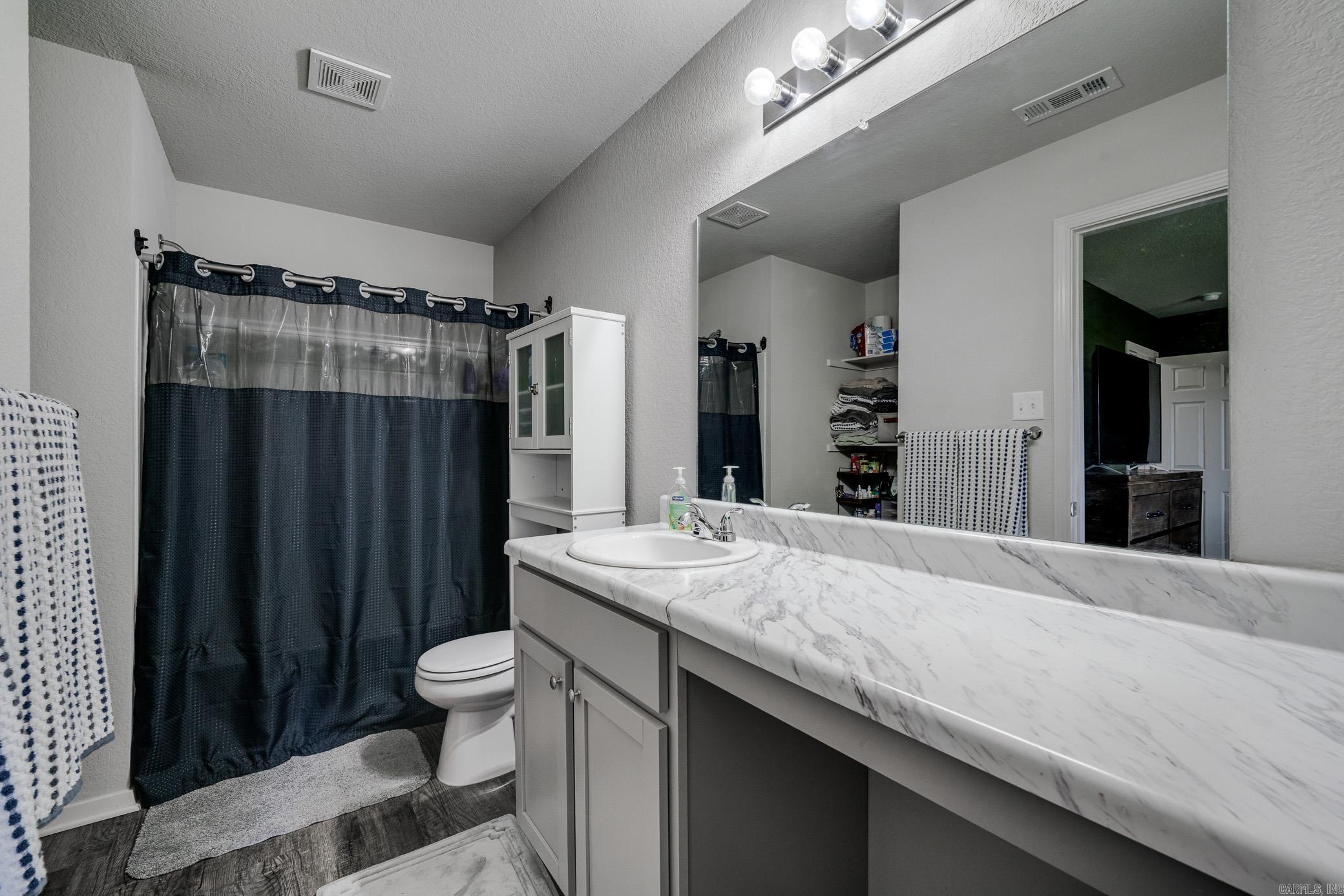 22 Saunder Dr  Austin, AR