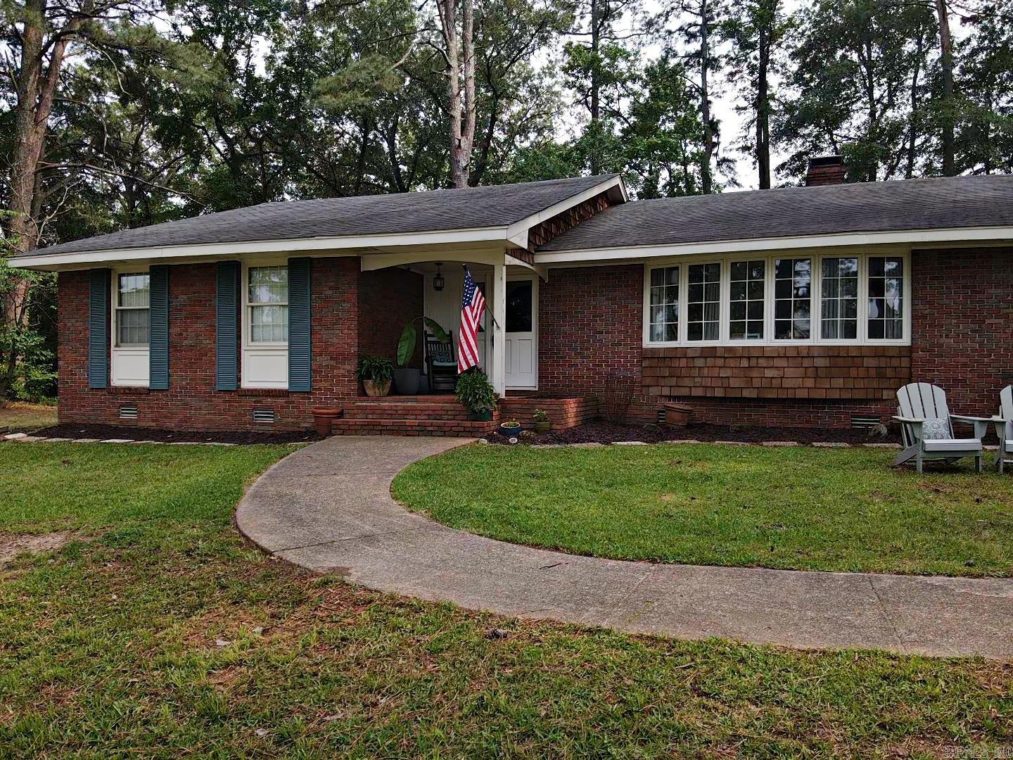 102 Mockingbird  Arkadelphia, AR