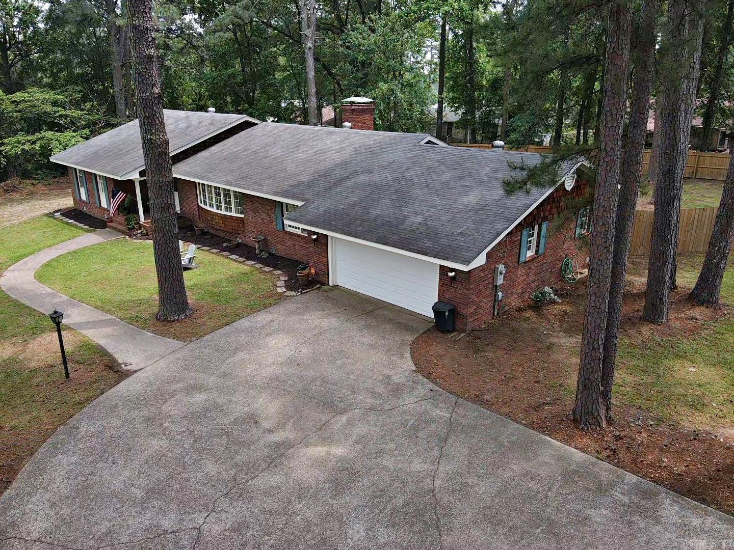 102 Mockingbird  Arkadelphia, AR