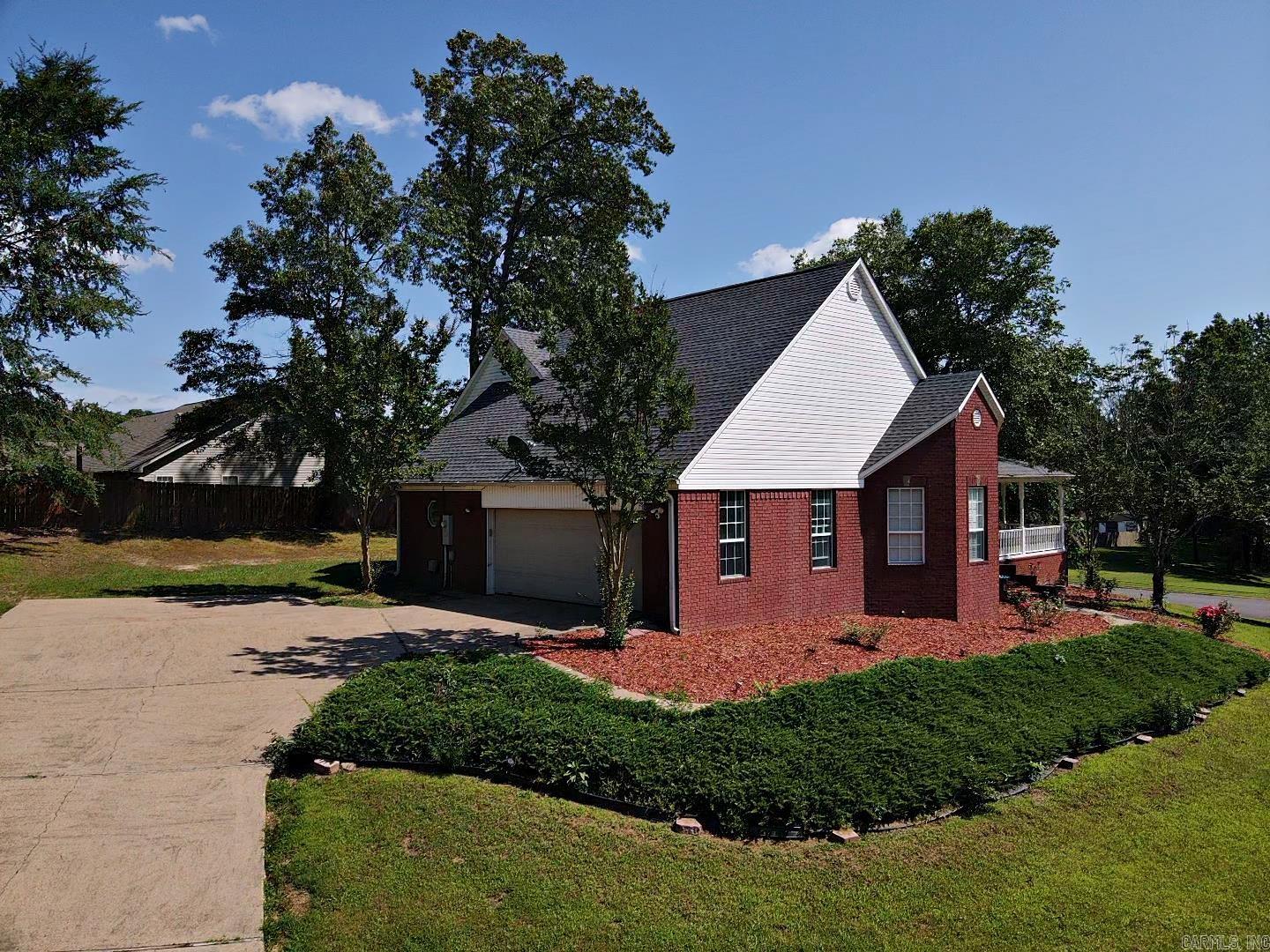 118 Apple Blossom  Arkadelphia, AR
