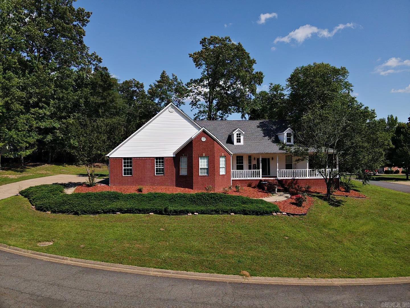 118 Apple Blossom  Arkadelphia, AR