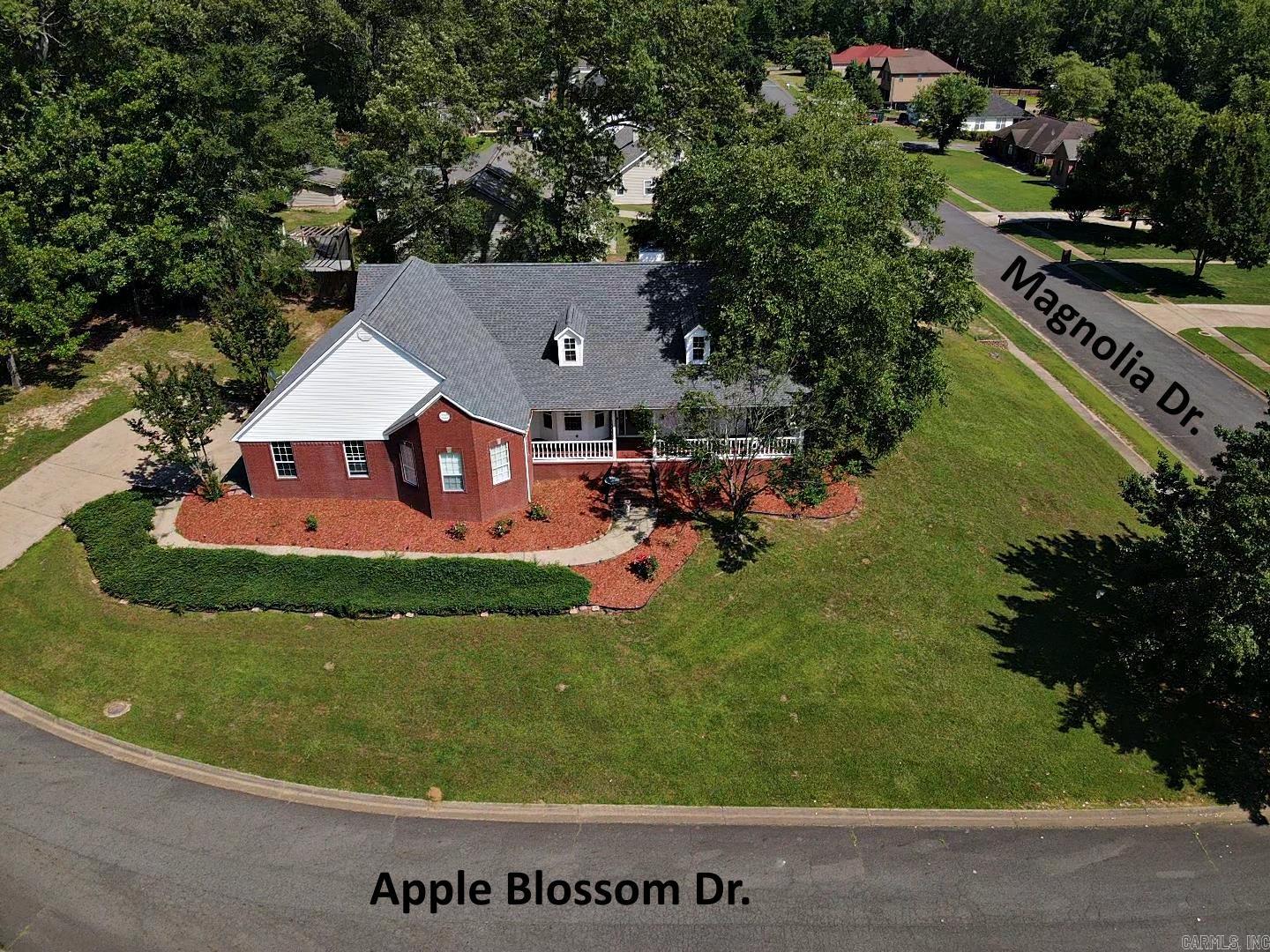 118 Apple Blossom  Arkadelphia, AR