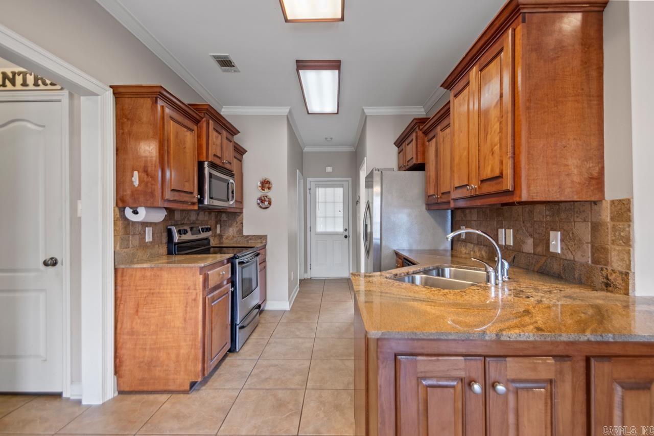 2984 Hazelwood  Benton, AR